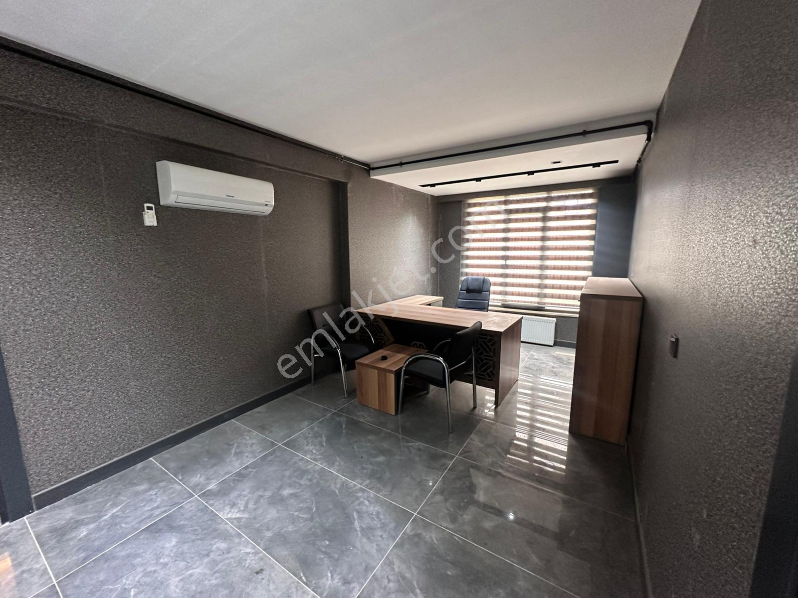 Akev Gayrimenkul'den Merkezi Lokasyon'da Eşyalı Lüks 3+1 Ofis - Görsel 25
