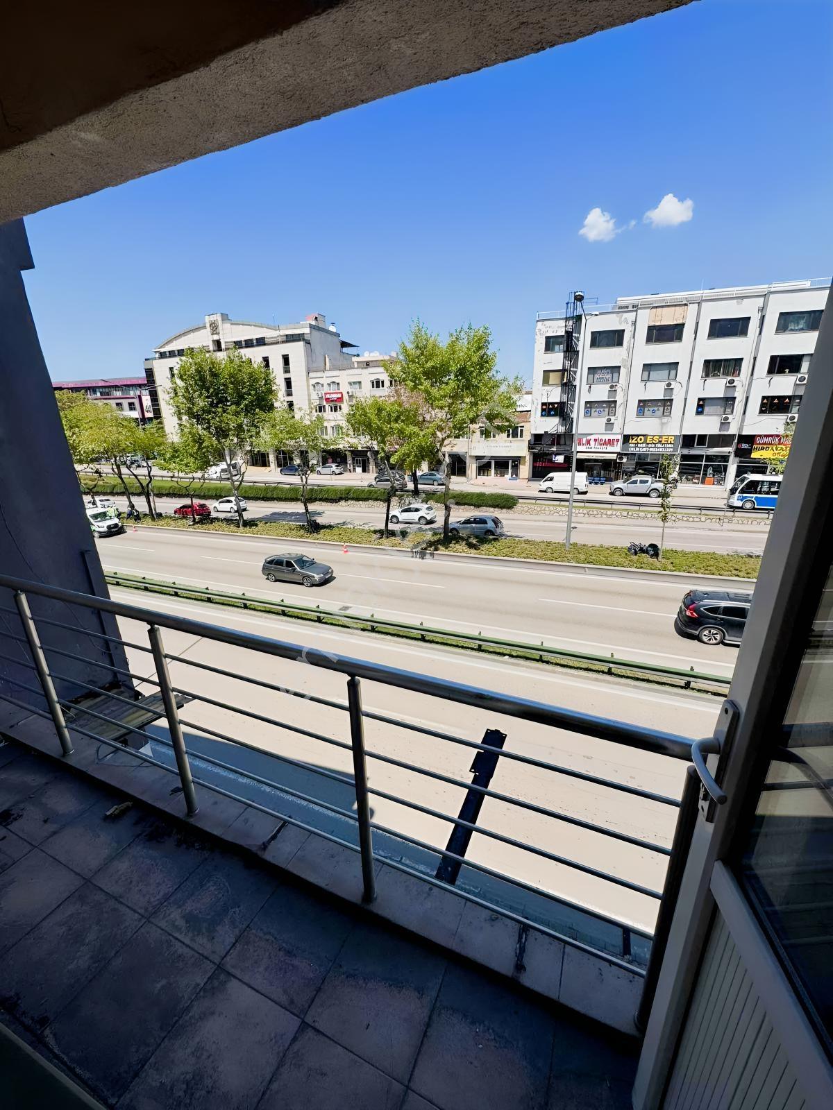 Ankara Asfaltında Kiralık 90 M2 Ofis - Görsel 6