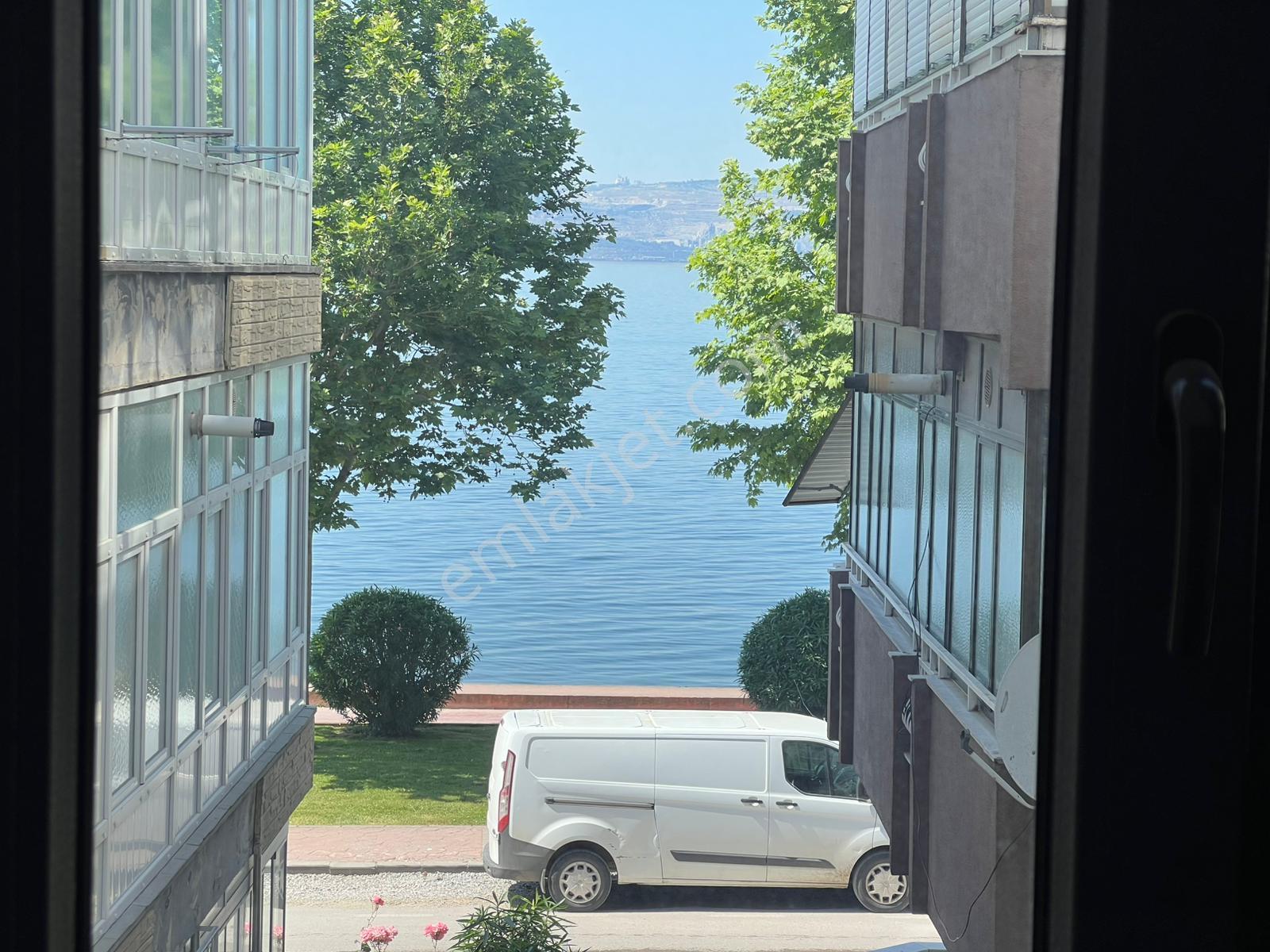Uzmanlar'dan Plaj Yolunda Satılık 2+1 Yeni Daire - Görsel 12