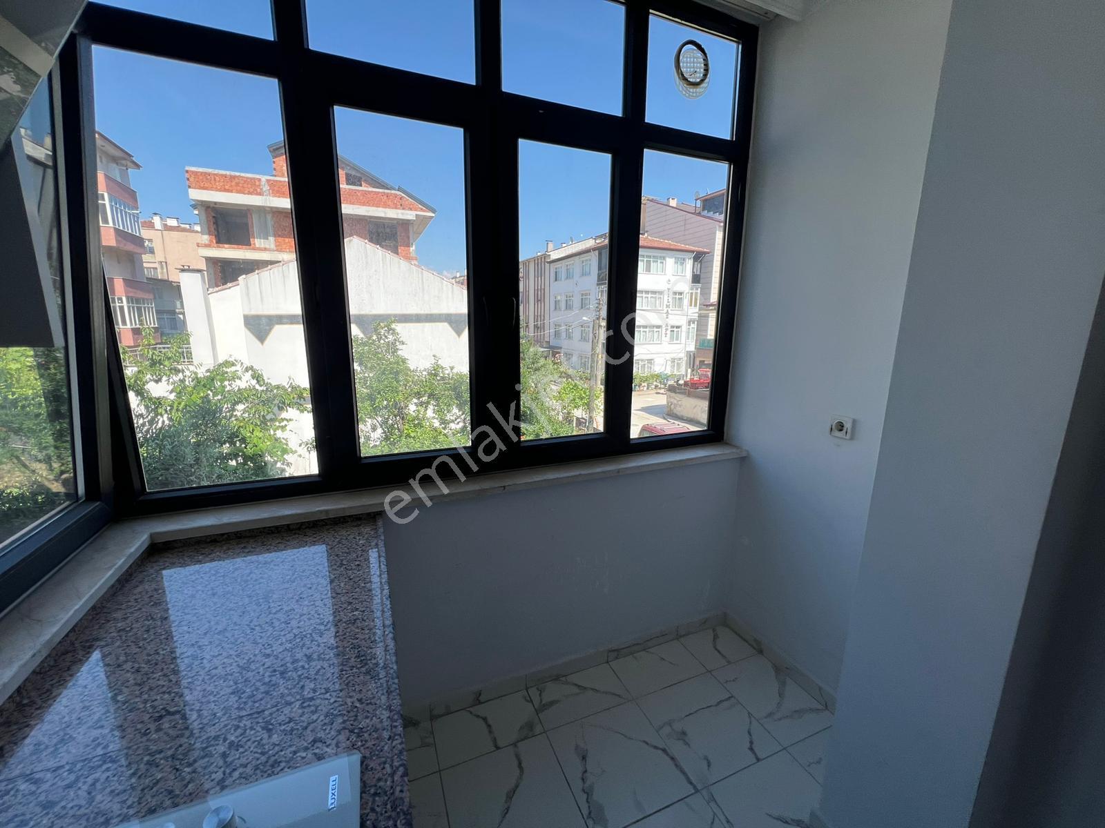 Uzmanlar'dan Plaj Yolunda Satılık 2+1 Yeni Daire - Görsel 7