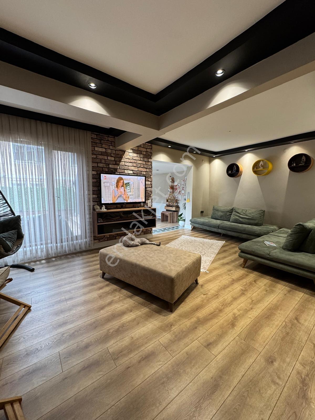 Polat Live Emlaktan Velux Karşısı 4+2 İçköşe Full Yapılı Müstaki - Görsel 15
