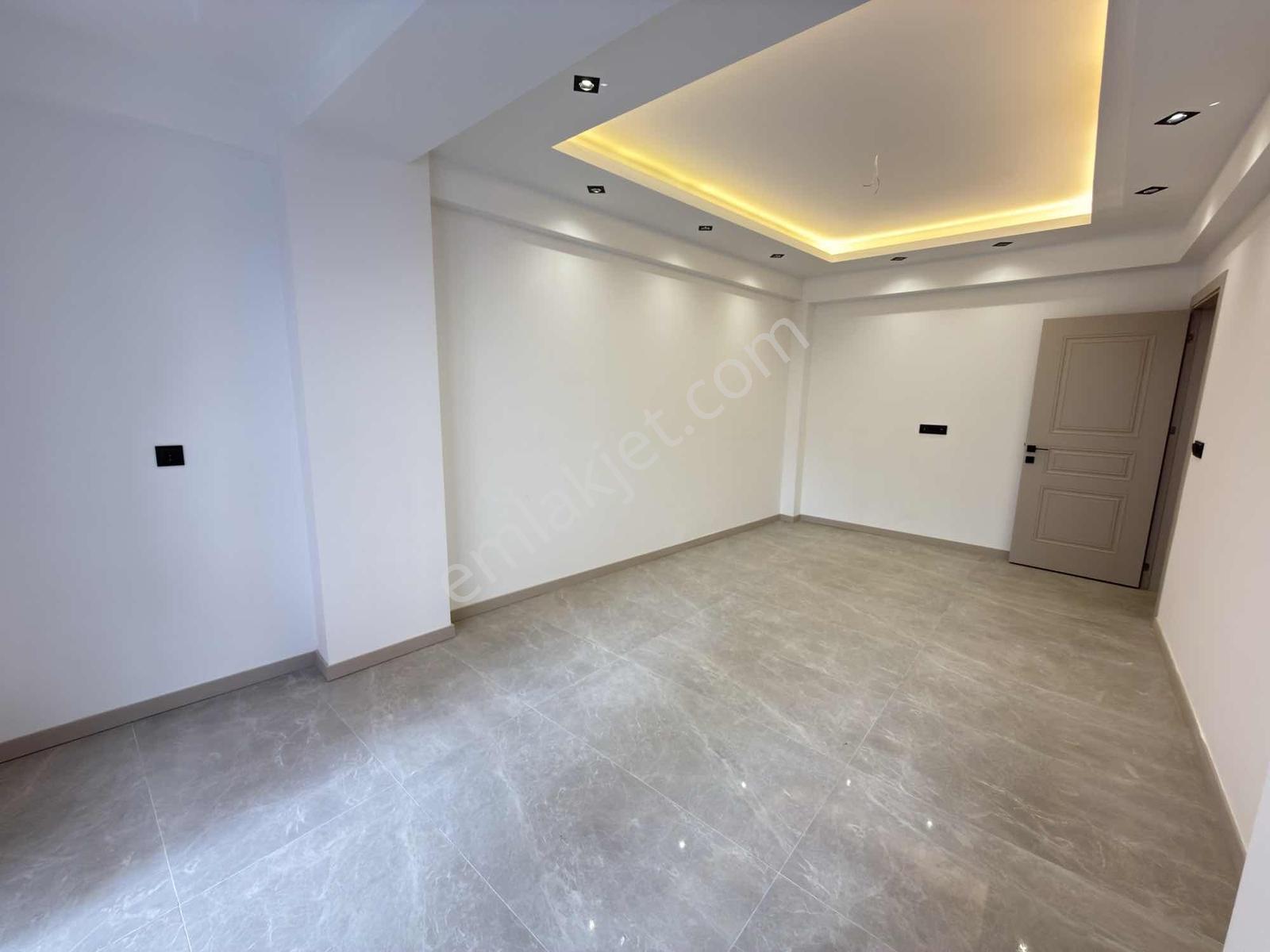 Century 21 Net'ten Kayalık'ta Sıfır 2+1 Satılık Daire Ful Kredi - Görsel 3