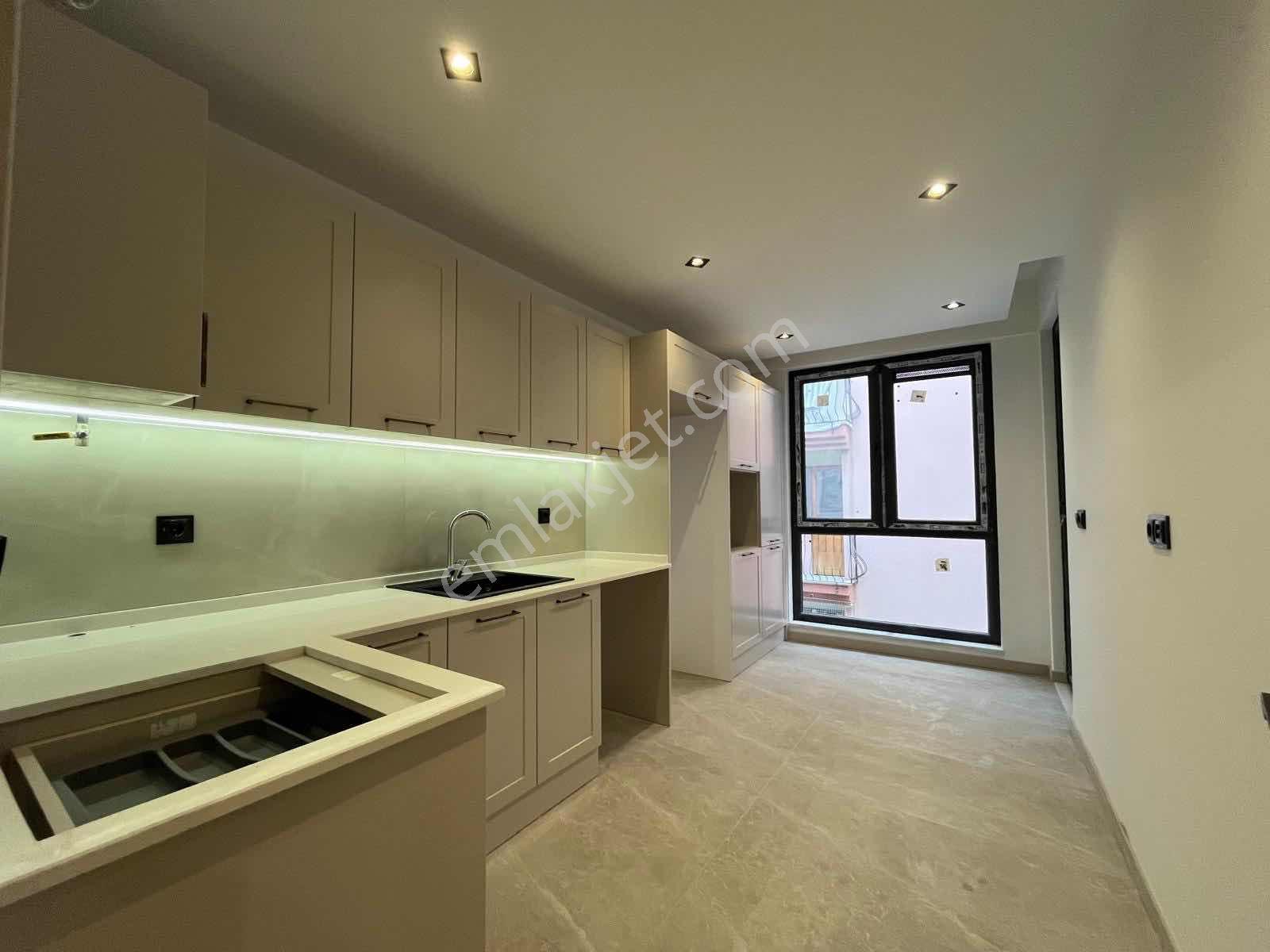Century 21 Net'ten Kayalık'ta Sıfır 2+1 Satılık Daire Ful Kredi - Görsel 19