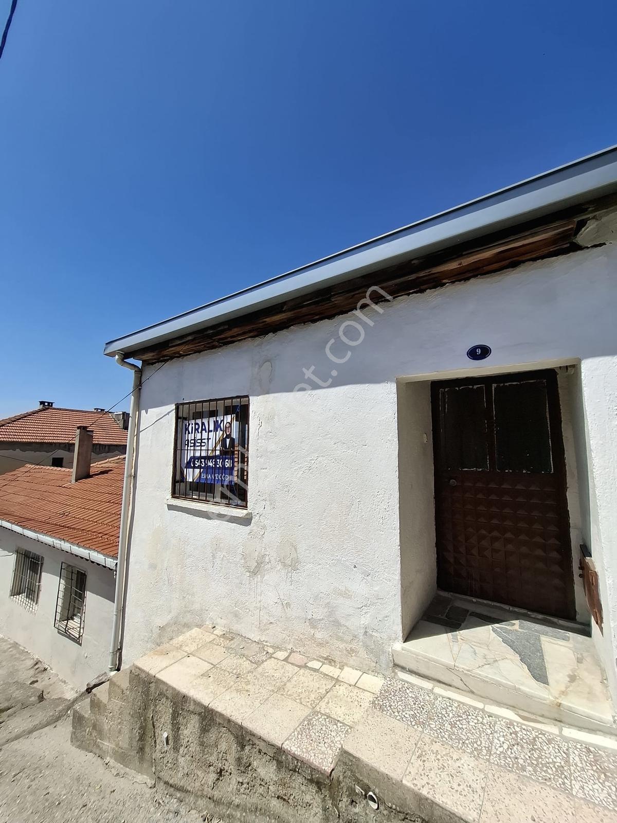 Emek Mahallesinde 1+1 Kiralık Müstakil Ev - Görsel 4