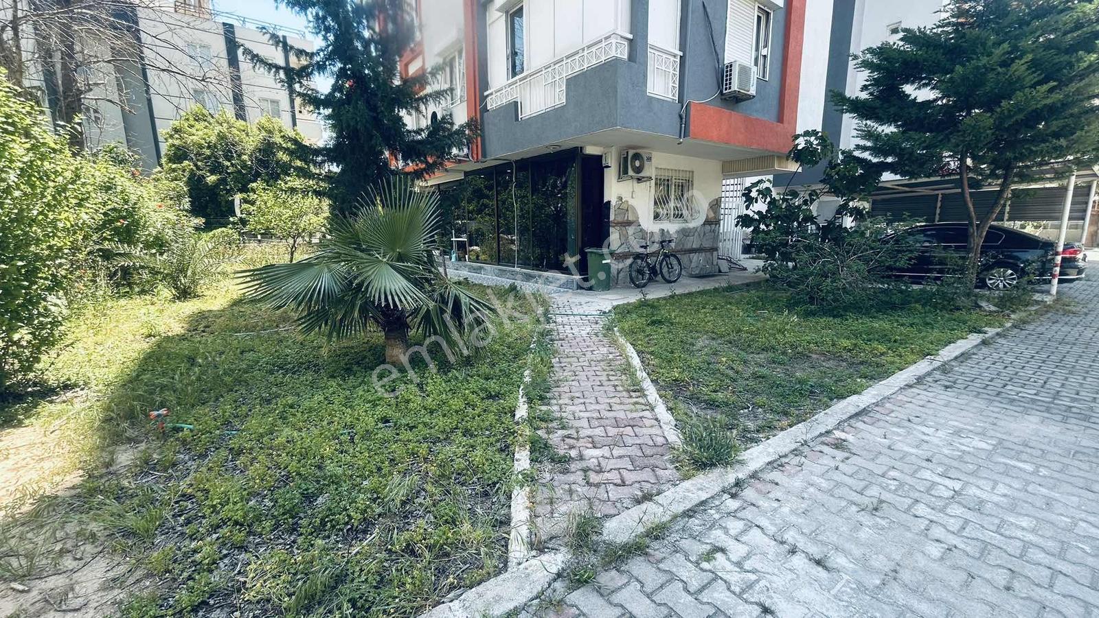 Çağlayanda Merkezi Konumda D.gazlı E.banyolu Satılık 3+1 Daire - Görsel 12