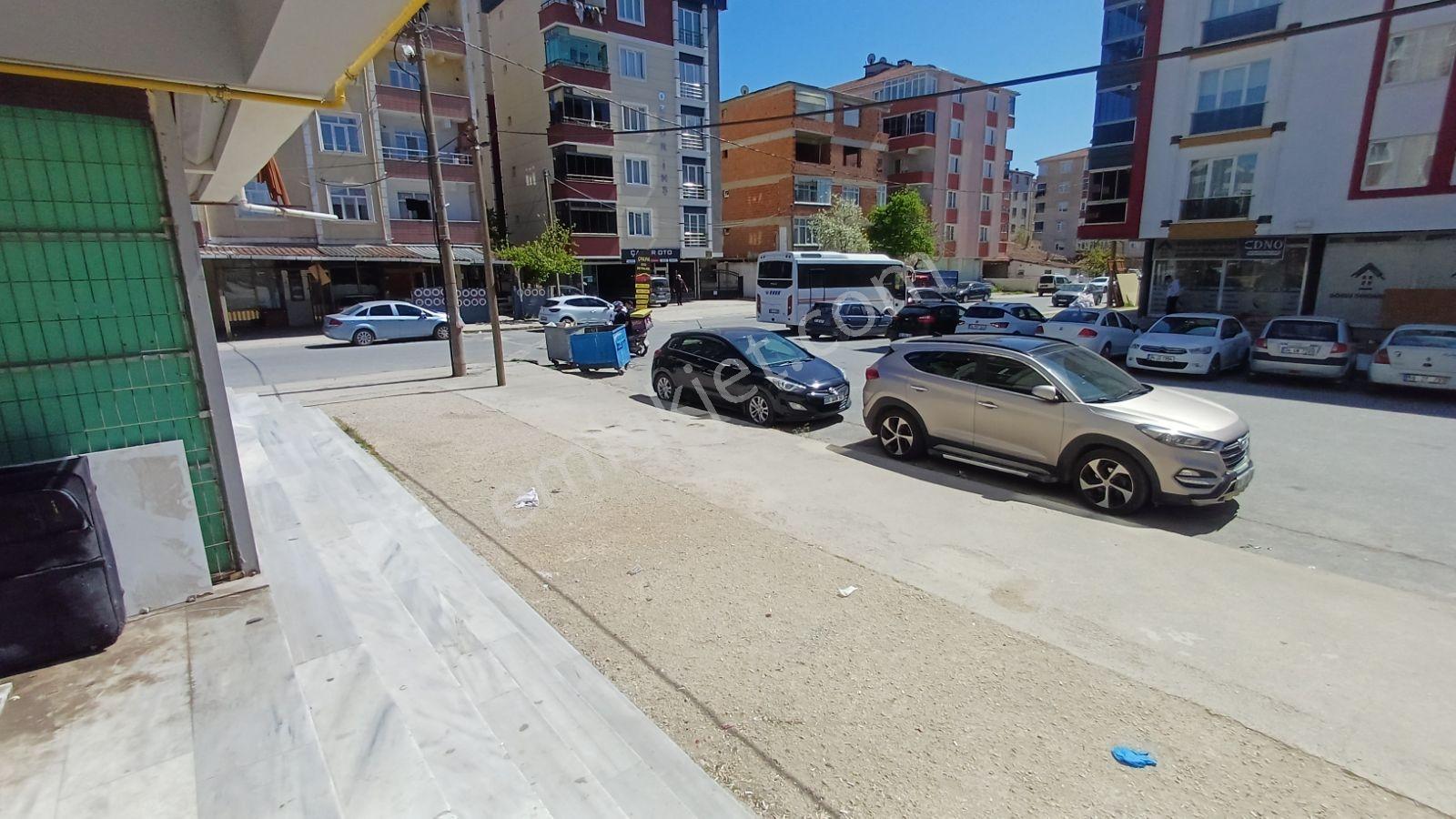 Yıldırım Beyazıt'ta Satılık Dükkan - Görsel 4