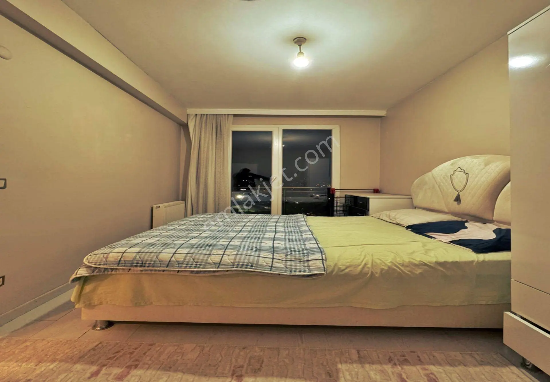 Sosyal Aktiviteli Site İçerisinde Şık Eşyalı 1+1 Kiralık Daire