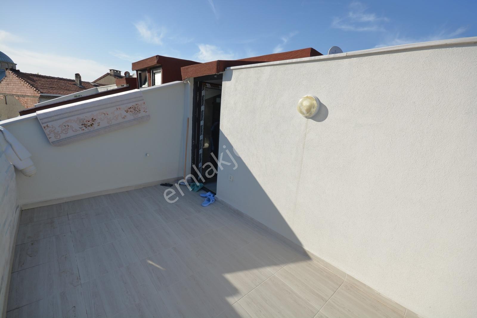 Satılık Sancaktepe'de 150 Metre Kare 3+1 Lüks* Üst Dubleks Daire - Görsel 35