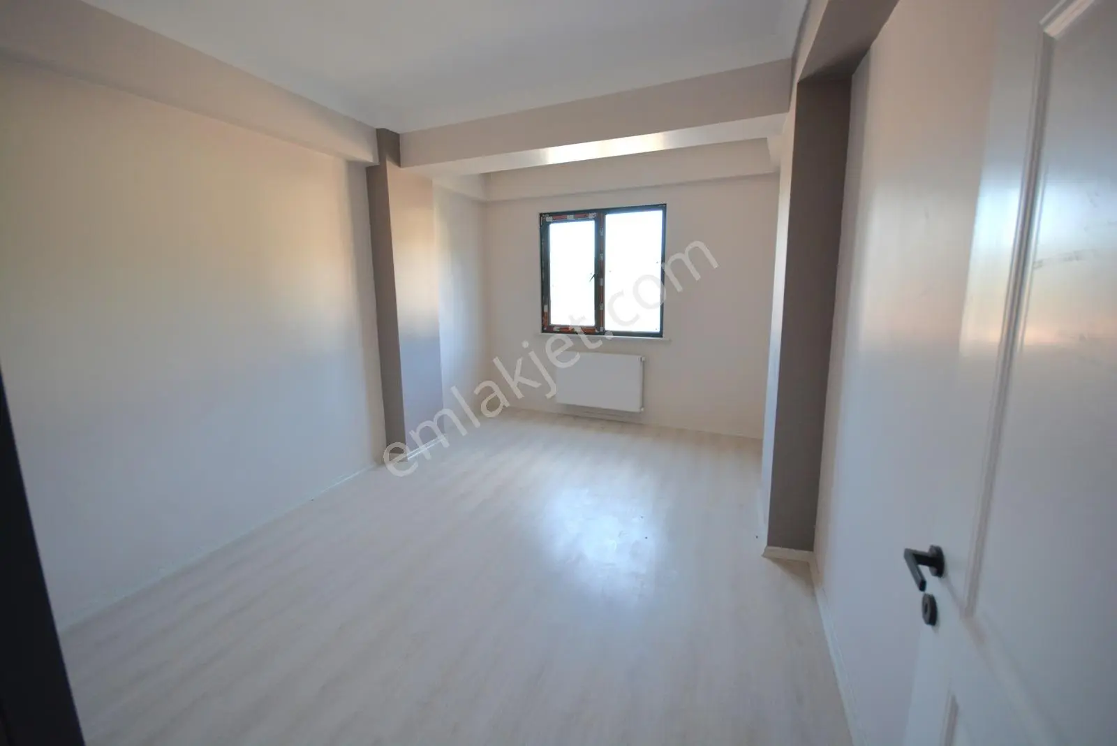 Satılık Sancaktepe'de 150 Metre Kare 3+1 Lüks* Üst Dubleks Daire - Görsel 5