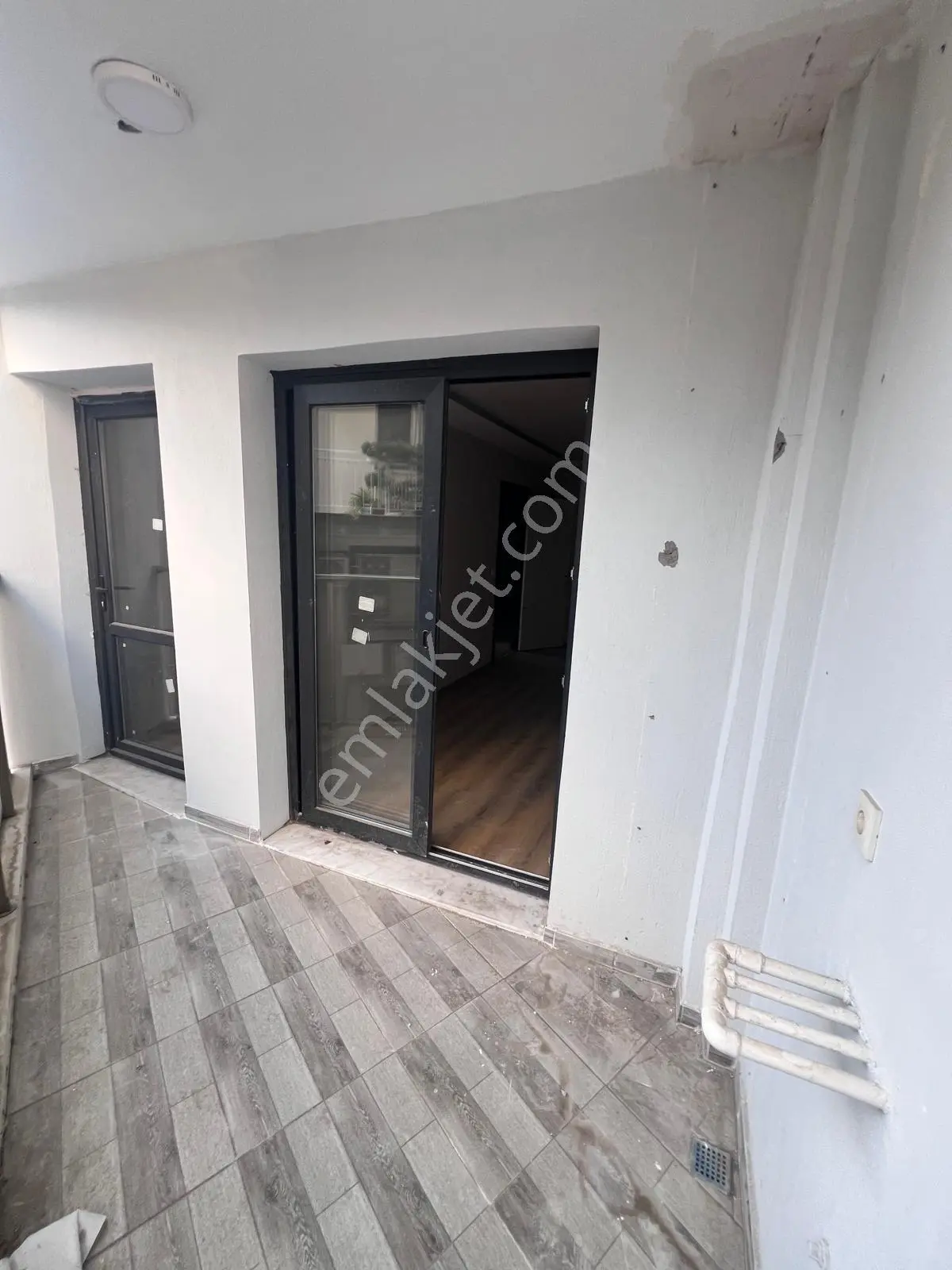 Bozyaka'da Sıfır 2+1 Kiralık Daire - Görsel 3