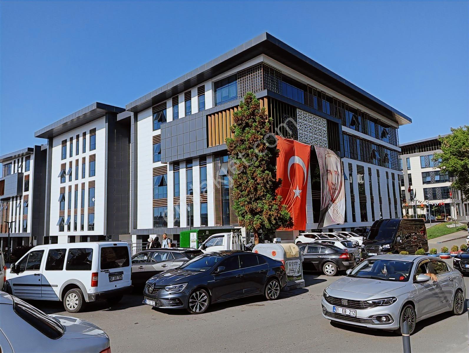 Ortahisar Belediyesinin Yanında Kiralık İşyeri 32 Metre Kare - Görsel 23