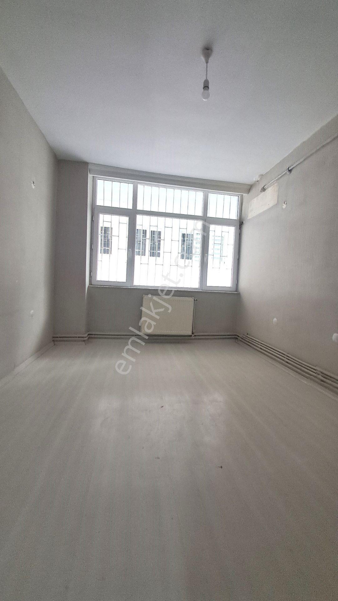 Kızılay Meşrutiyet Ve Mithatpaşa Cad Köşesi Kiralık İşyeri - Görsel 19