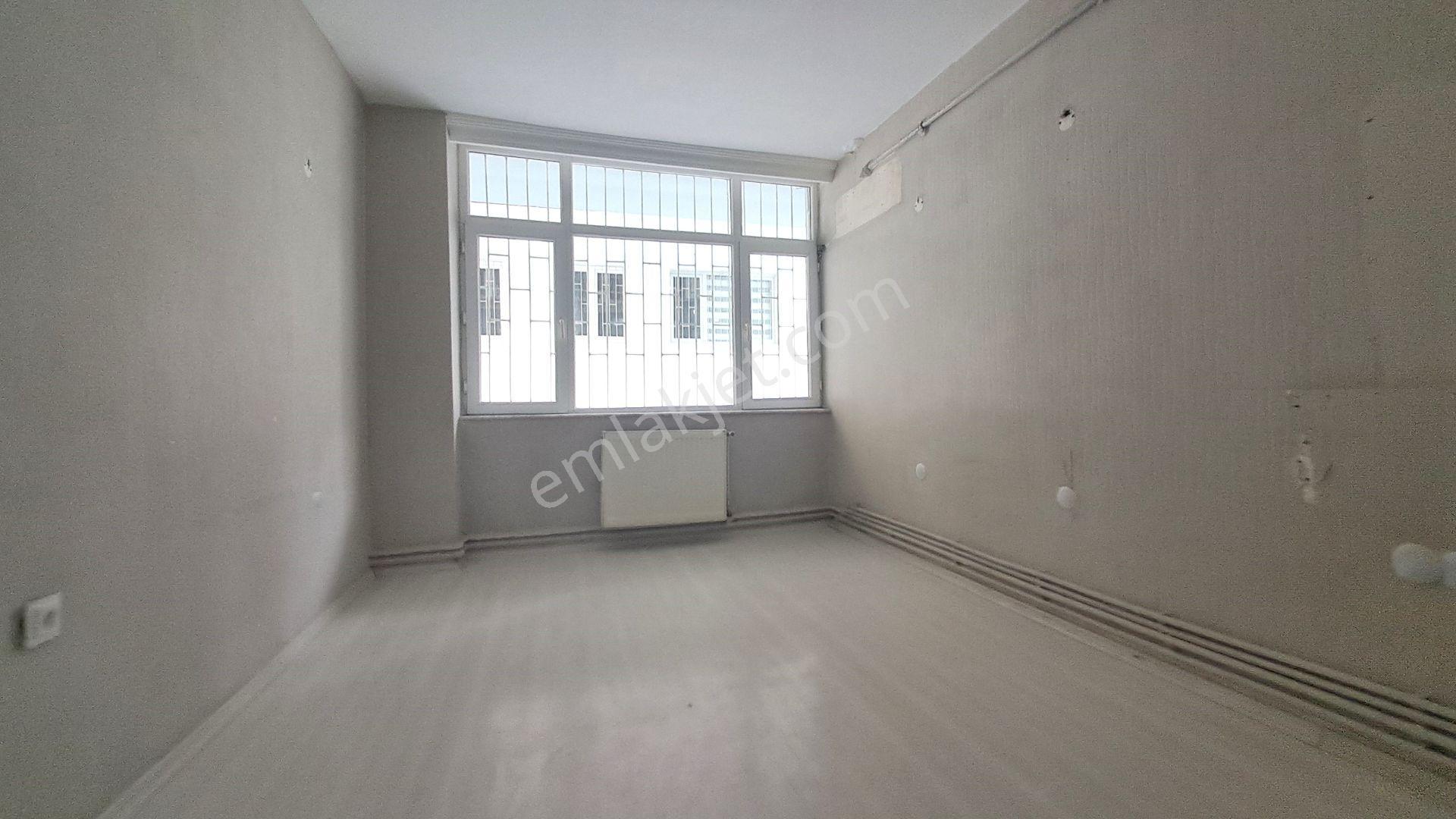 Kızılay Meşrutiyet Ve Mithatpaşa Cad Köşesi Kiralık İşyeri - Görsel 18