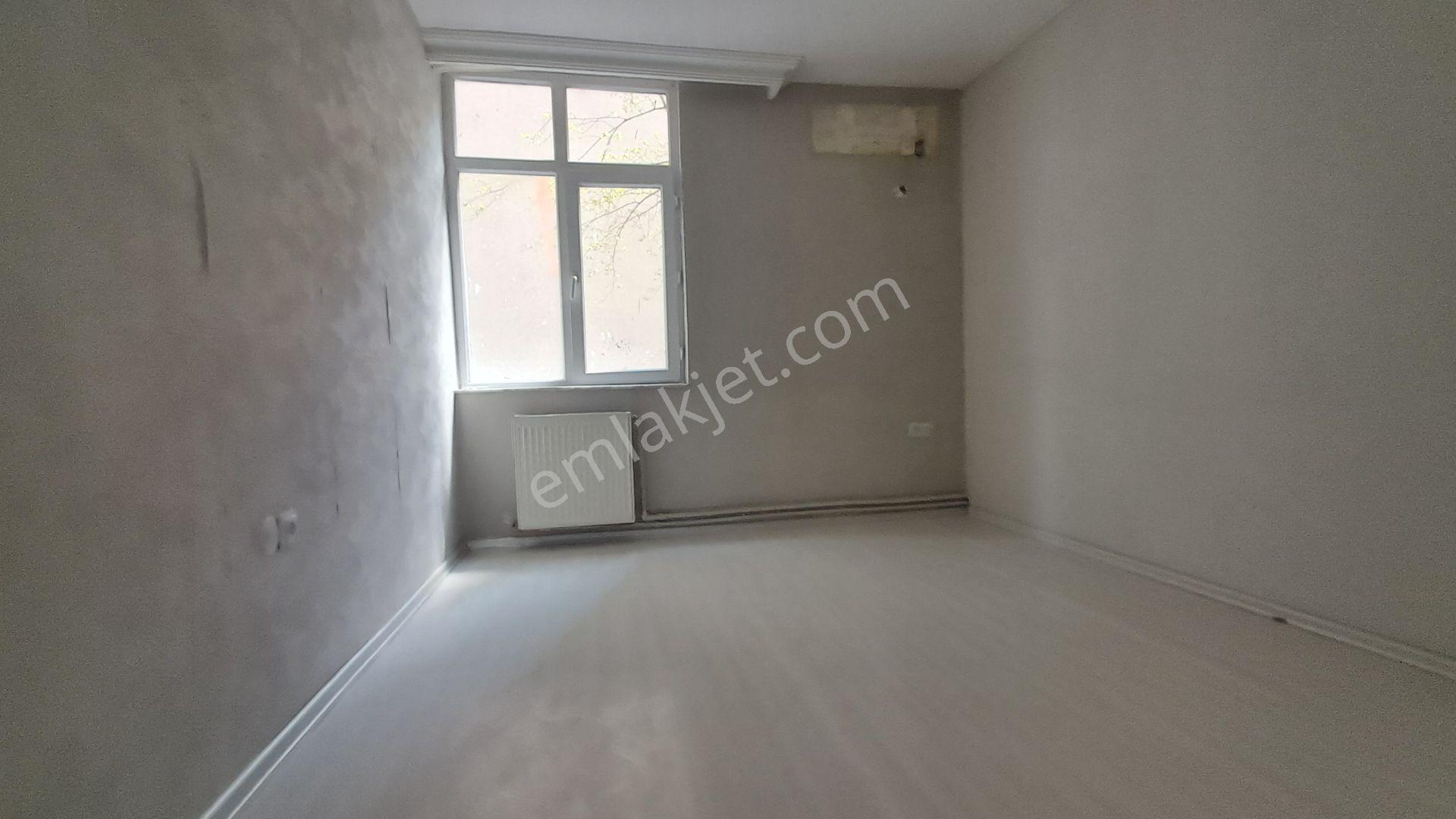 Kızılay Meşrutiyet Ve Mithatpaşa Cad Köşesi Kiralık İşyeri - Görsel 22