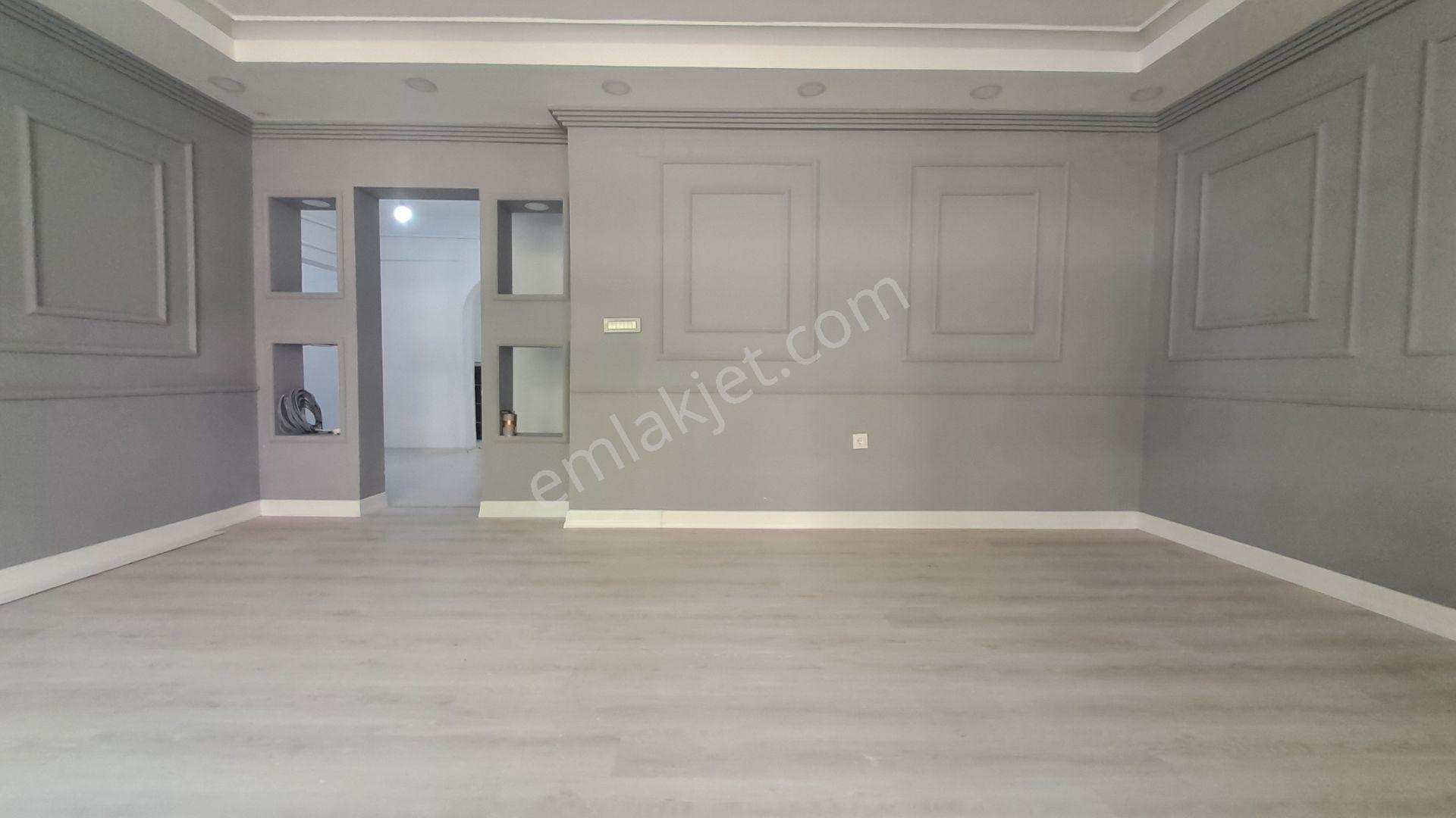 Kızılay Meşrutiyet Ve Mithatpaşa Cad Köşesi Kiralık İşyeri - Görsel 11