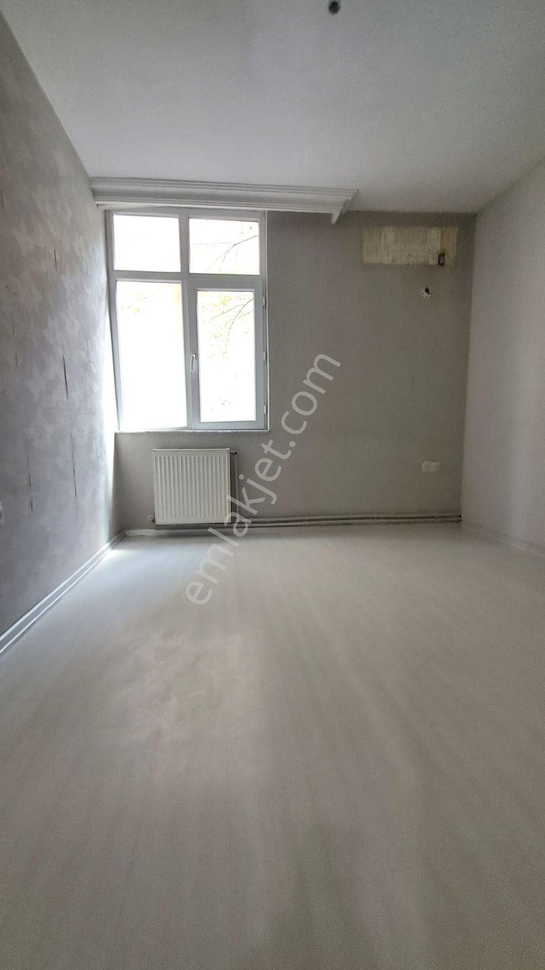 Kızılay Meşrutiyet Ve Mithatpaşa Cad Köşesi Kiralık İşyeri - Görsel 21