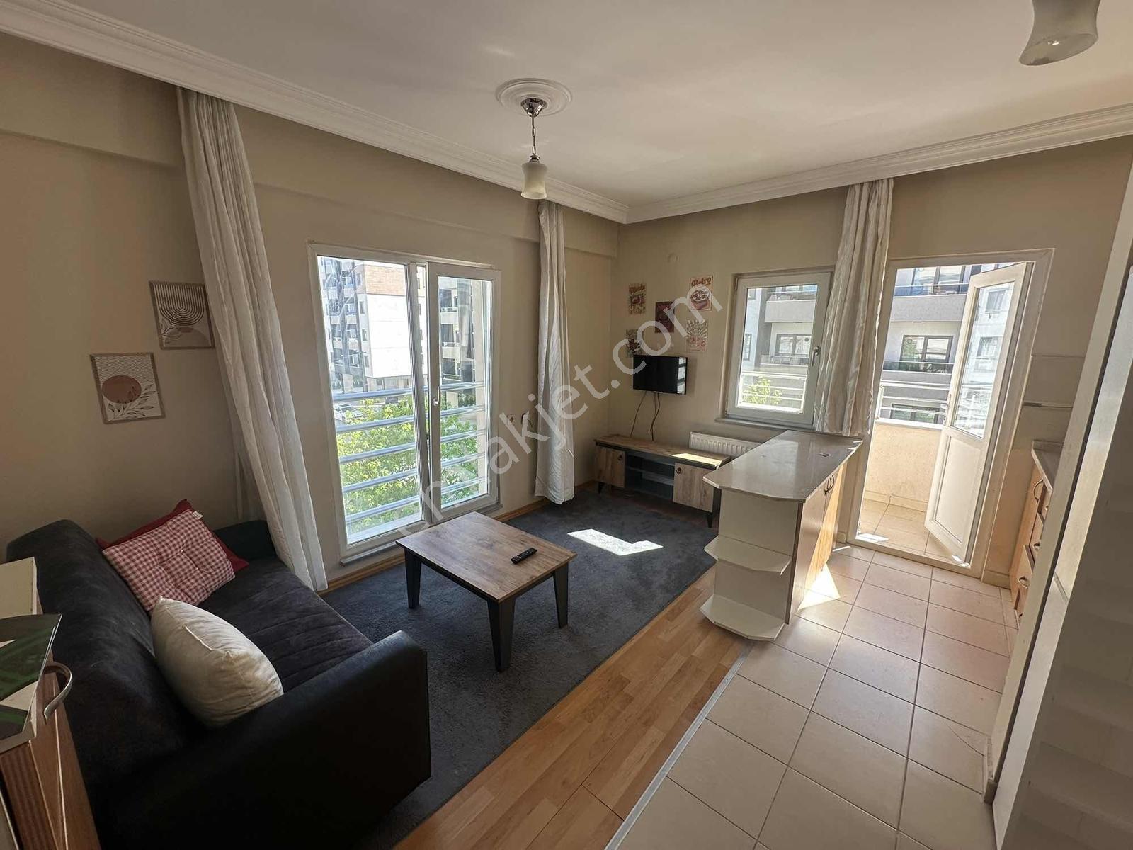Trio Ya 5 Dakika Mesafede Abonelikleri Açık 1+1 Eşyalı Daire - Görsel 8