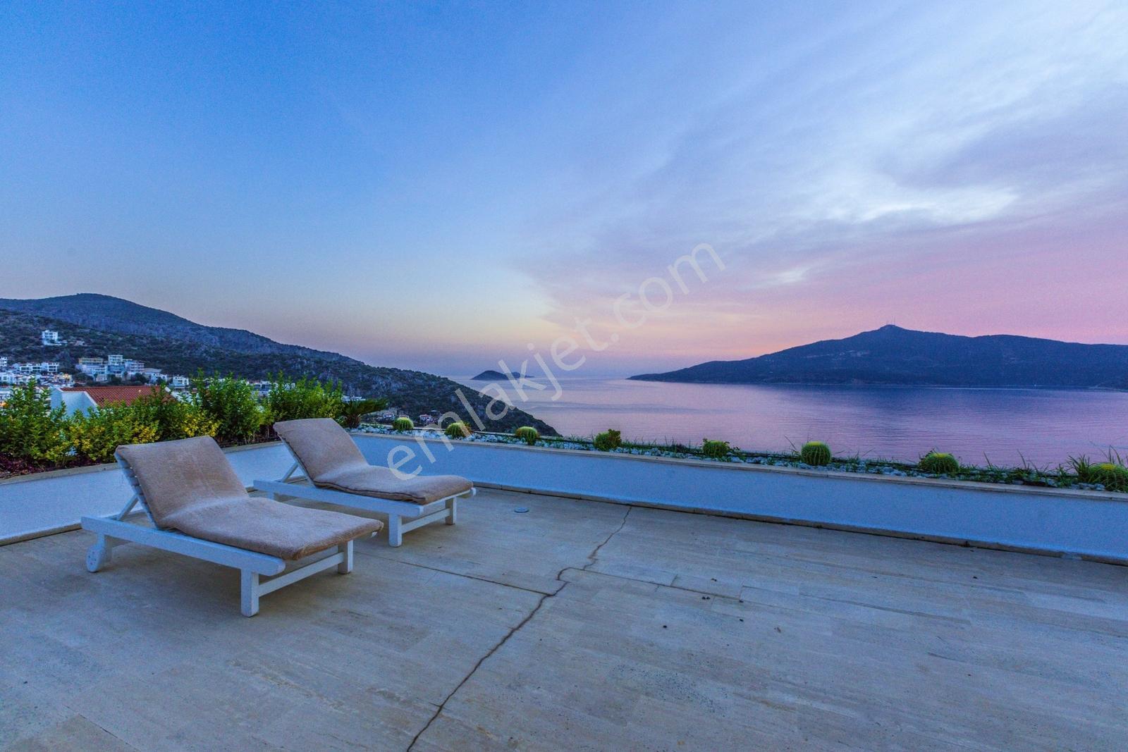 Kalkan Kışla'da 5+1 Kesintisiz Deniz Manzaralı Villa - Görsel 28