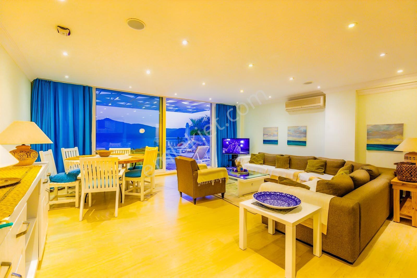 Kalkan Kışla'da 5+1 Kesintisiz Deniz Manzaralı Villa - Görsel 6