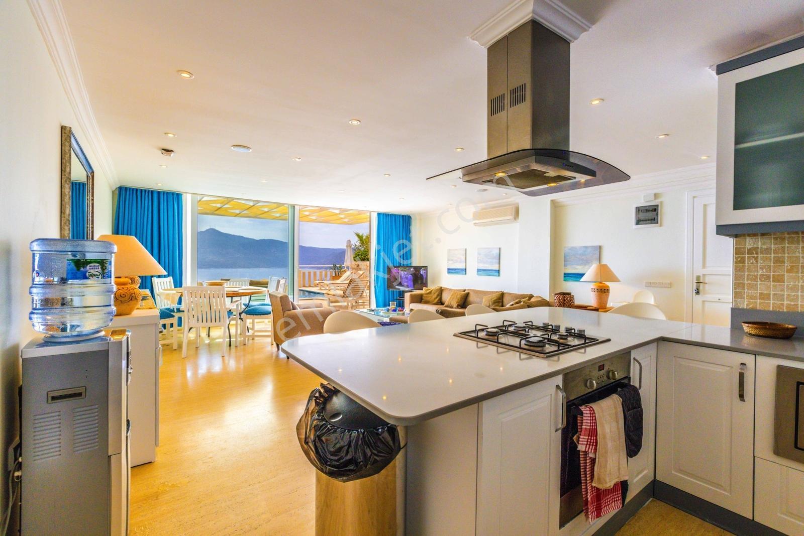 Kalkan Kışla'da 5+1 Kesintisiz Deniz Manzaralı Villa - Görsel 29