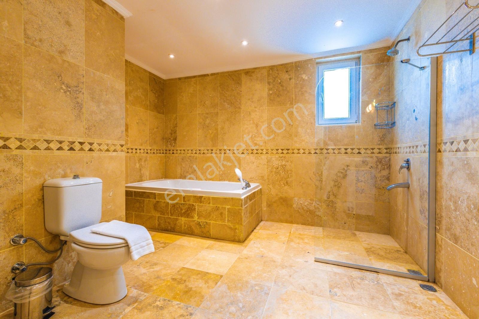 Kalkan Kışla'da 5+1 Kesintisiz Deniz Manzaralı Villa - Görsel 30