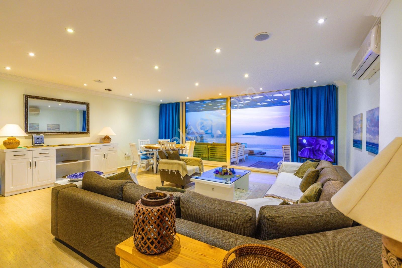 Kalkan Kışla'da 5+1 Kesintisiz Deniz Manzaralı Villa - Görsel 7