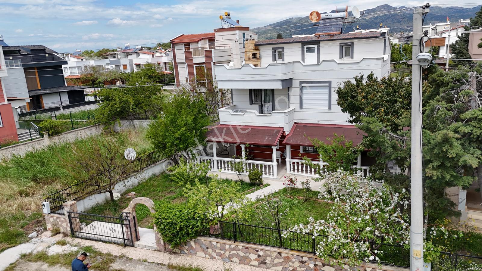İzmir Dikili Salihleraltı'nda Denize Yakın 4+1 Satılık Villa - Görsel 9