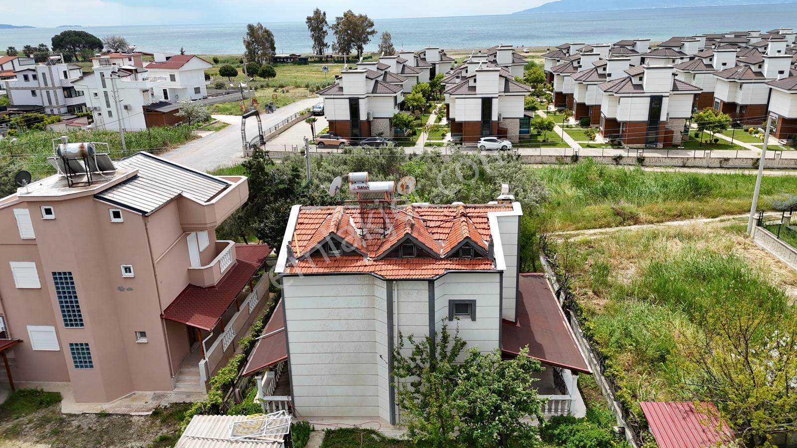 İzmir Dikili Salihleraltı'nda Denize Yakın 4+1 Satılık Villa - Görsel 5