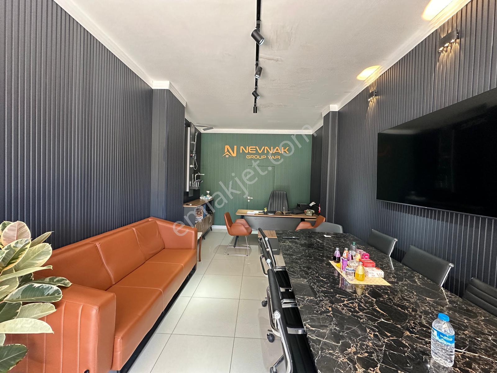 Maltepe Cevizlide Tabela Değeri Satılık 90m2 Depolu Dükkan - Görsel 2