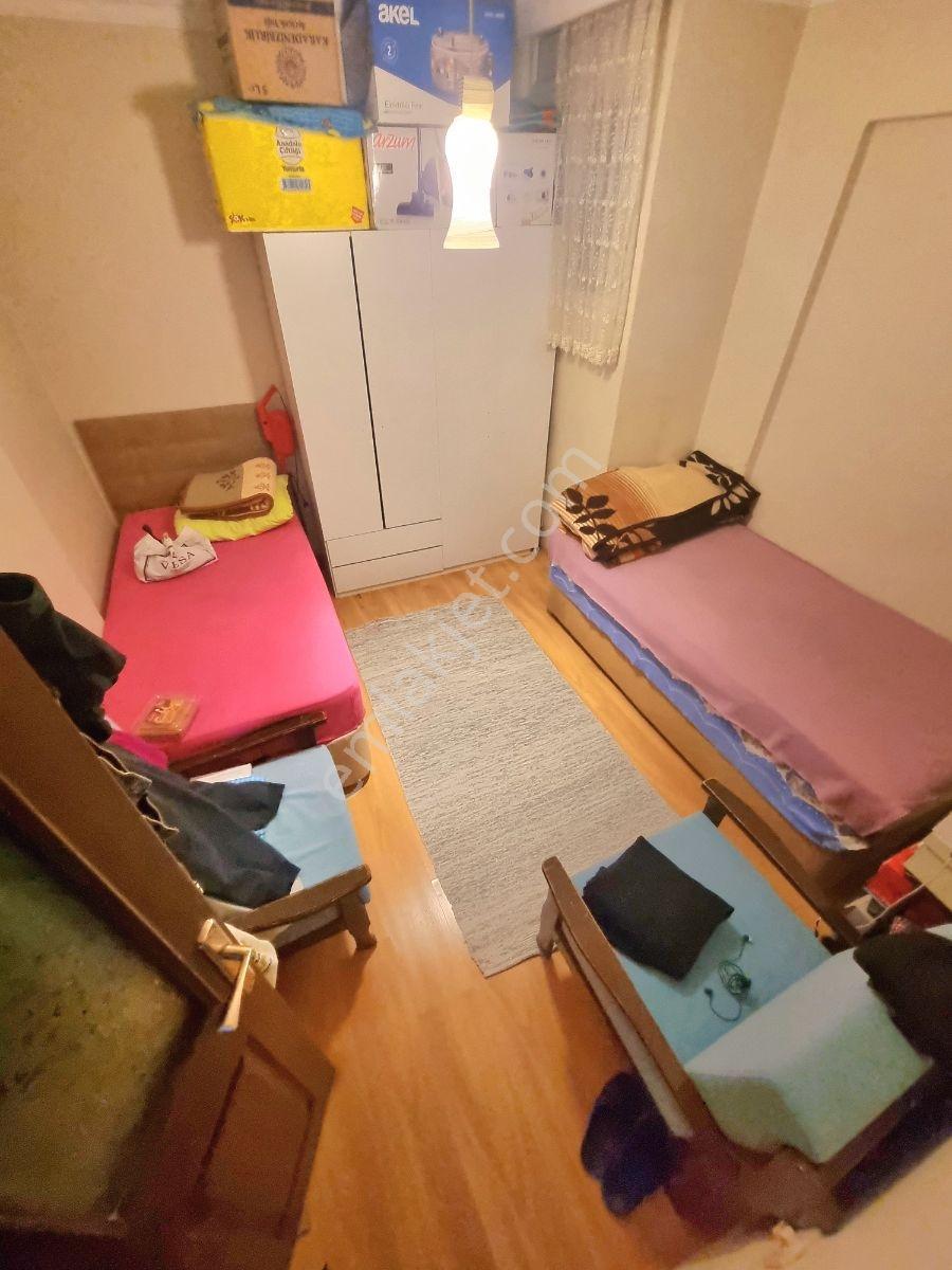 Elmasbahçeler De Çarşı Ve Metroya Yakın Balkonlu Satılık Daire - Görsel 7