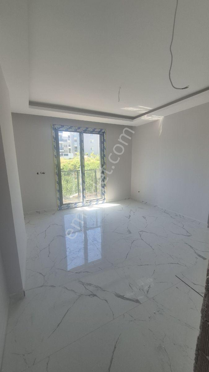 Kuşadası Davutlarda Ultura Lüks Villa. 3+1 Havuzlu - Görsel 2