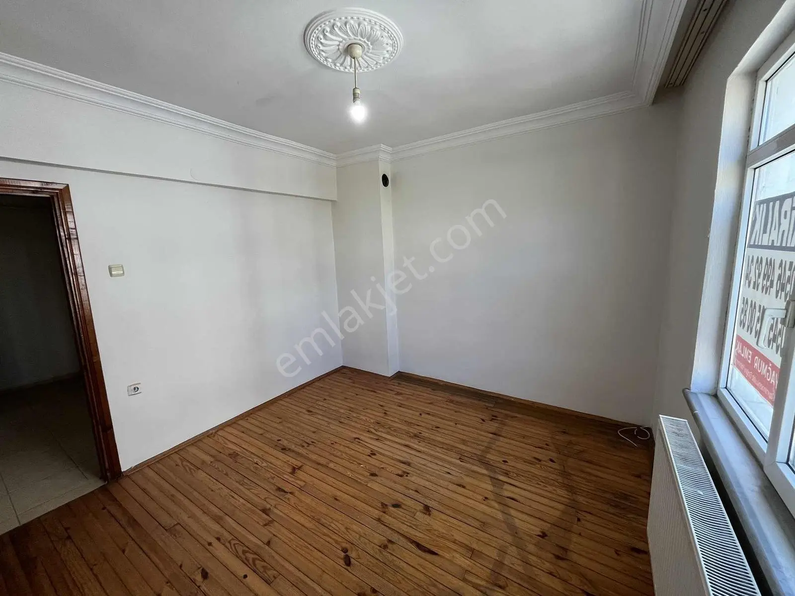 Yağmur Emlak'tan Tekkeköy'de Cadde Üstünde 3+1 Kiralık Daire - Görsel 32