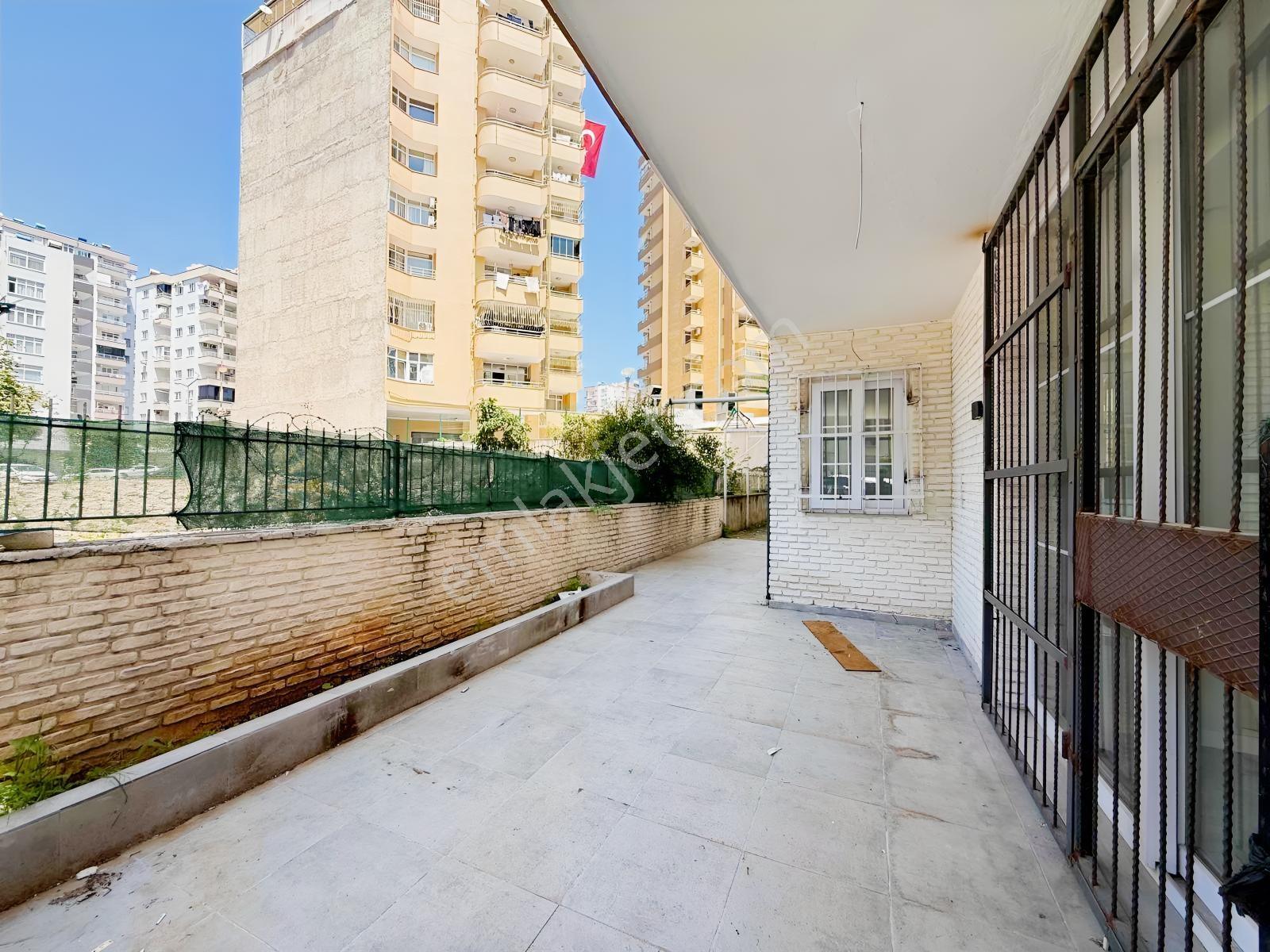 Kenan Evren 3+1 Az Katlı Zemin Kat Yüksek Kredi İmkanlı
