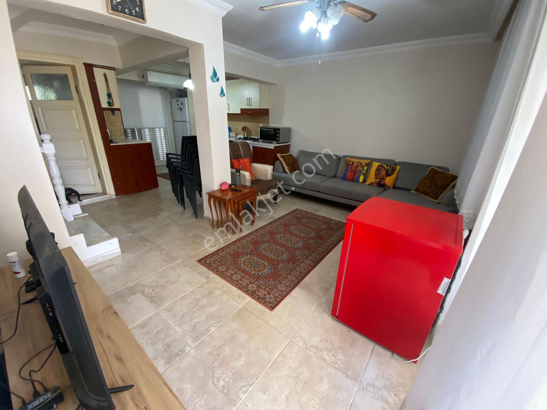 Didim Altınkum Mahallesi Denize Yakın Eşyalı 3+1 Bahçeli Villa - Görsel 10