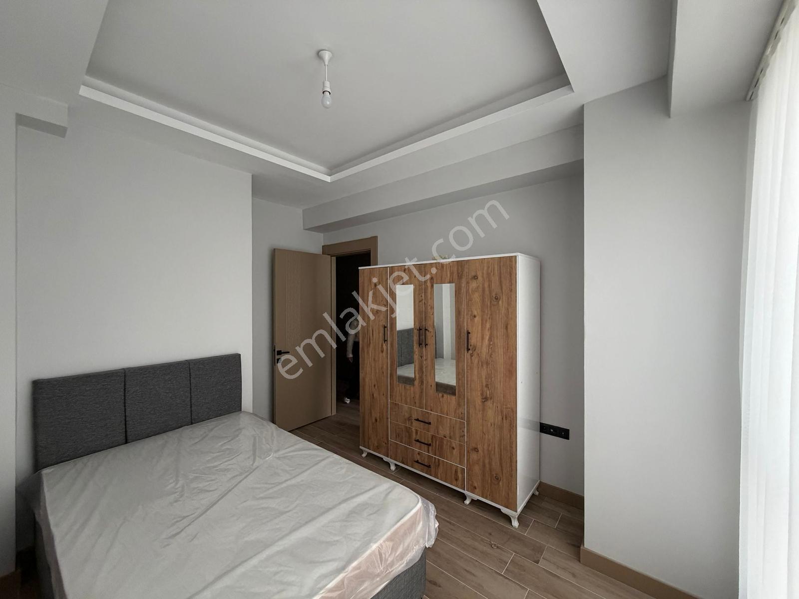 Kolçan'dan Adres Kütahyada Satılık 60m2 Ara Kat Eşyalı Lüks 1+1 - Görsel 2