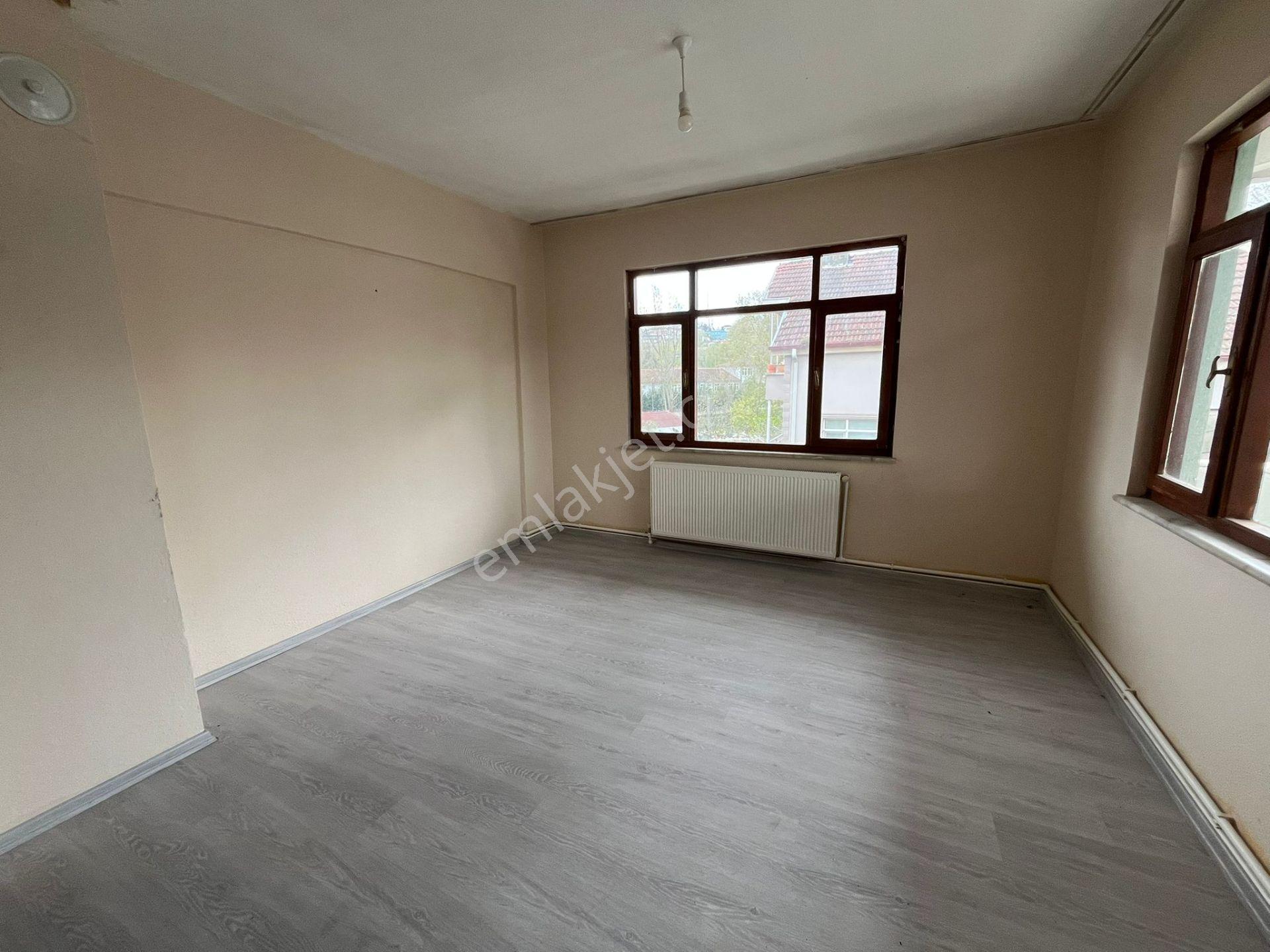 Merkezi Konumda Geniş 2+1 Bakımlı Daire - Görsel 8