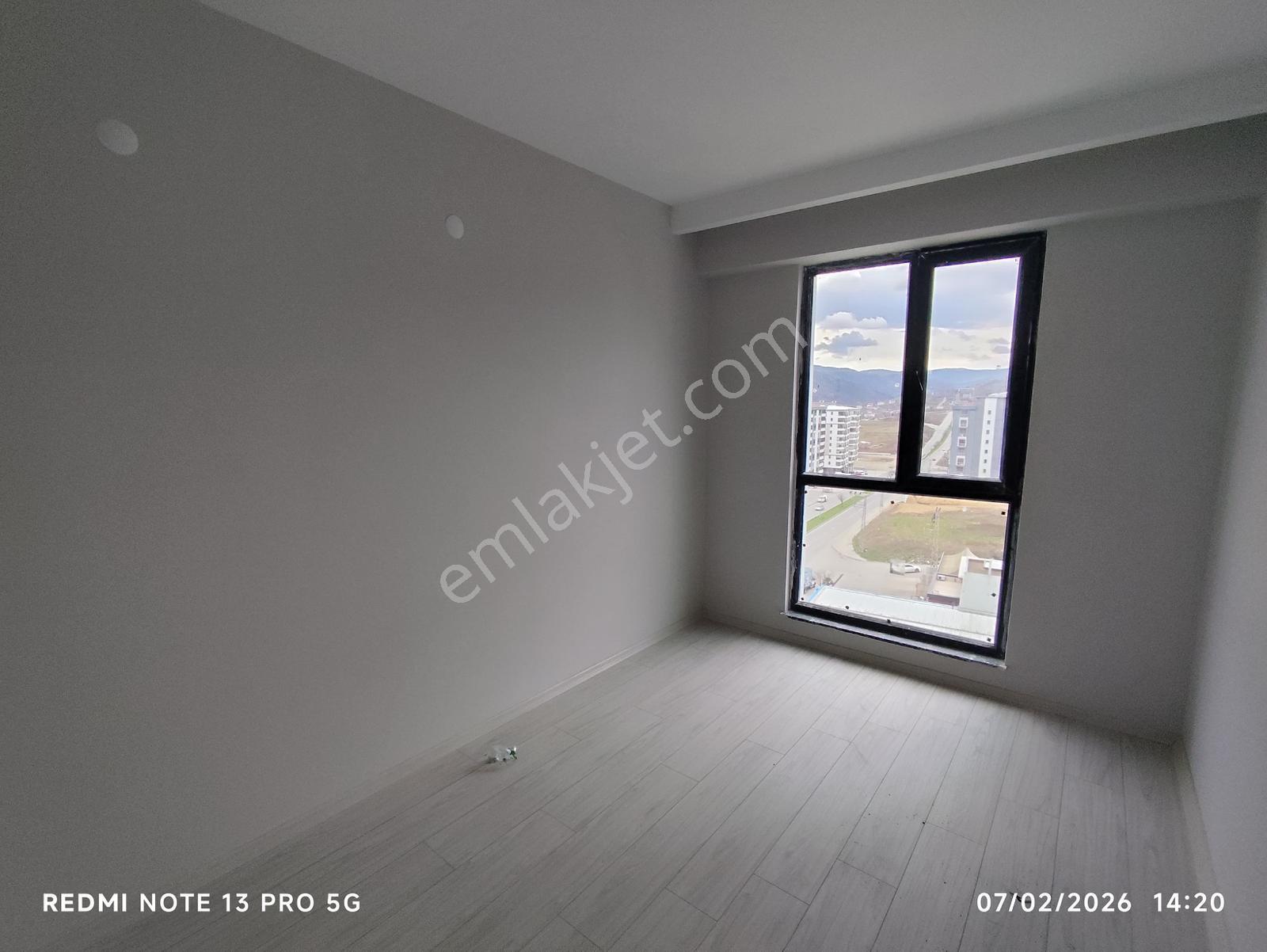 Kışla Mahallesinde Yola Cephe 3+1 Satılık Sıfır Daire - Görsel 15