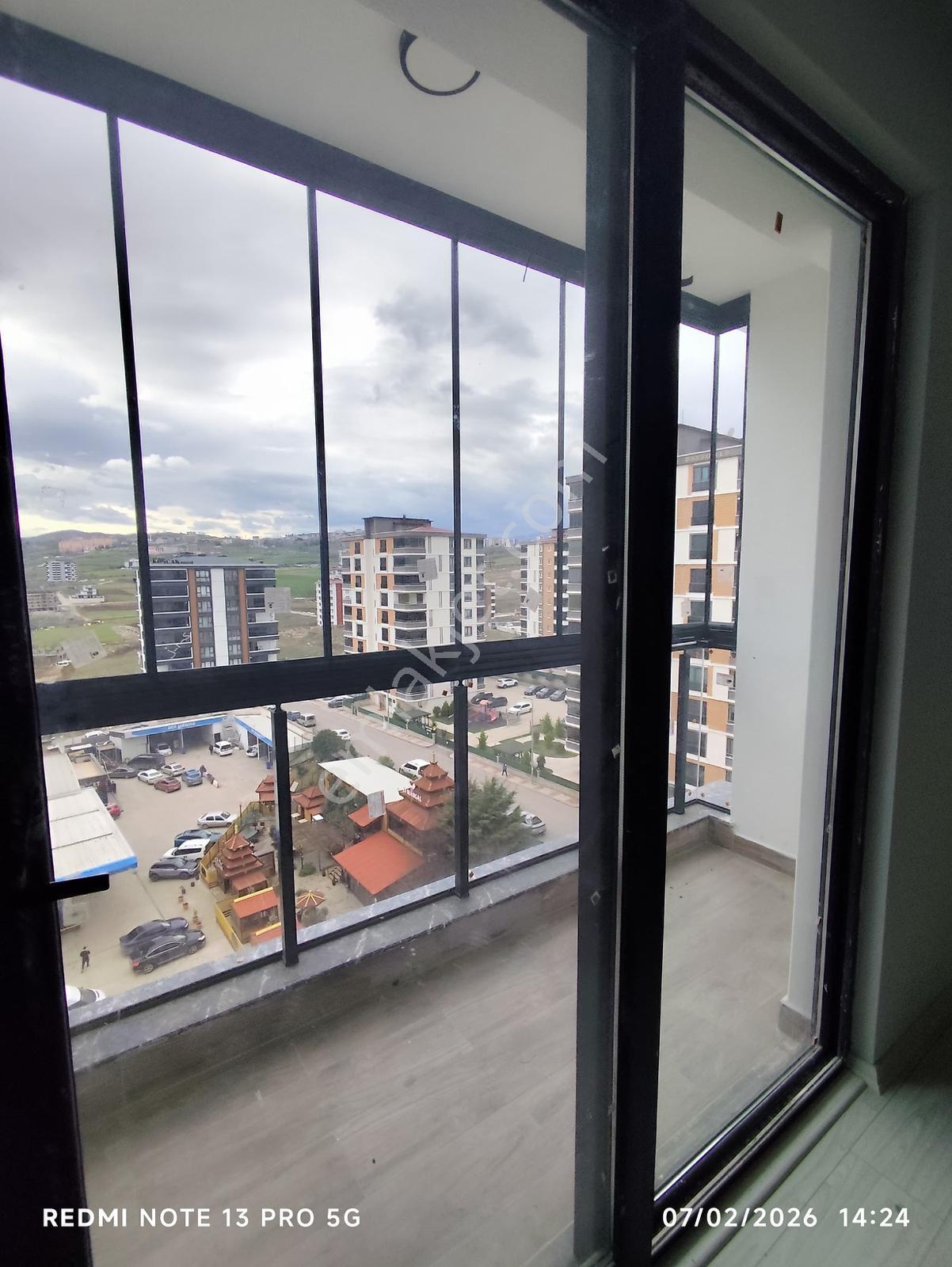 Kışla Mahallesinde Yola Cephe 3+1 Satılık Sıfır Daire - Görsel 8