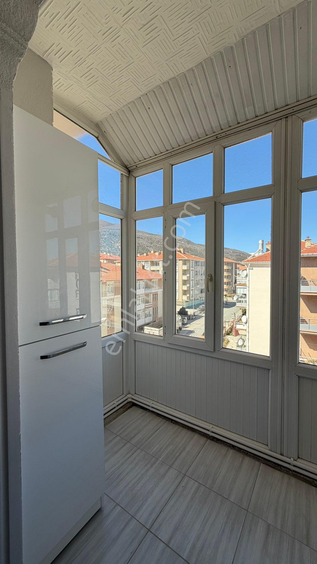 Zirve Emlak Satıyorr Yarenler Köşe 2+1 4.kat Daire Kaçmaz - Görsel 27