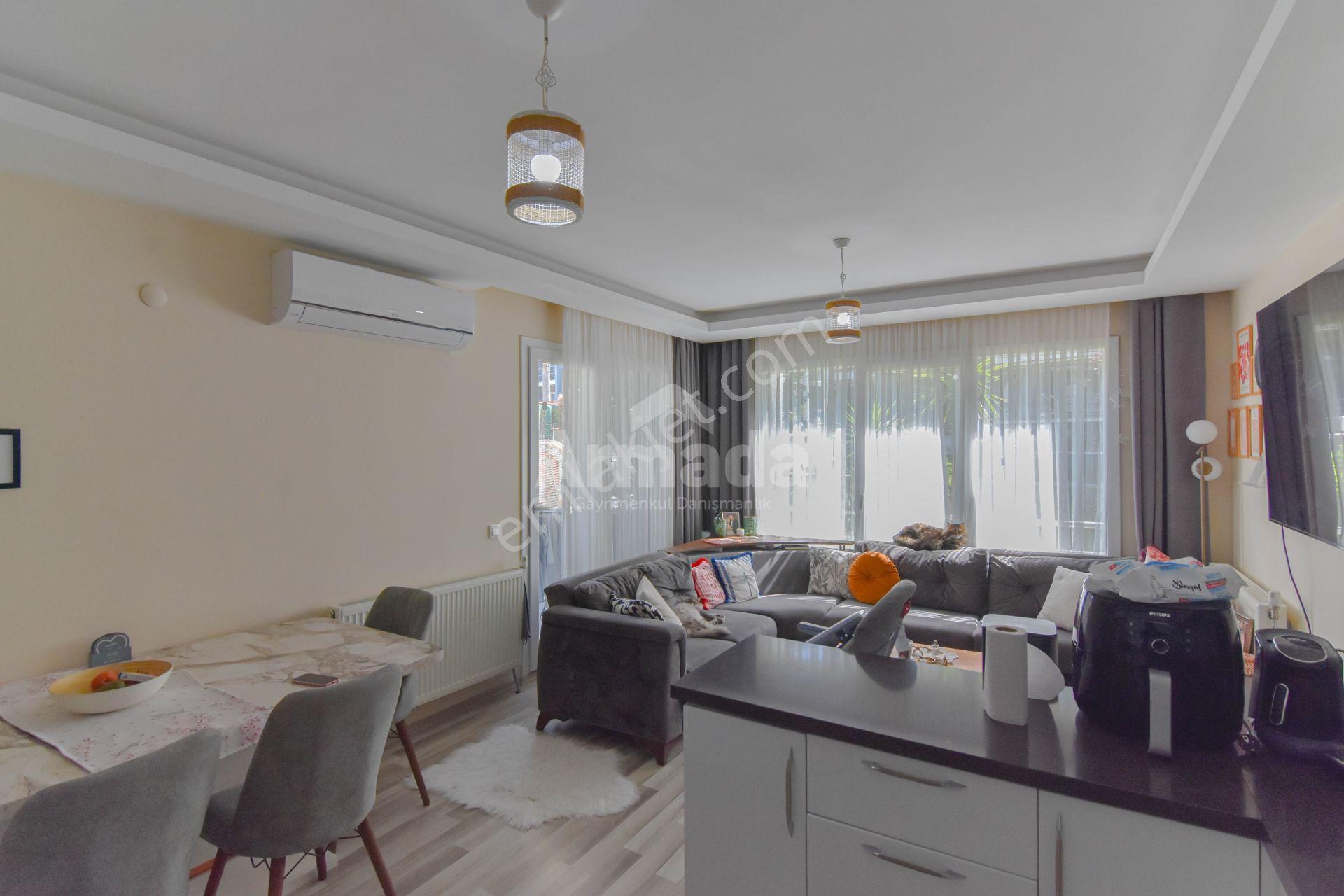 Kuşadası Değirmenderede Havuzlu Sitede Köşe Konumlu 2+1 Daire - Görsel 6