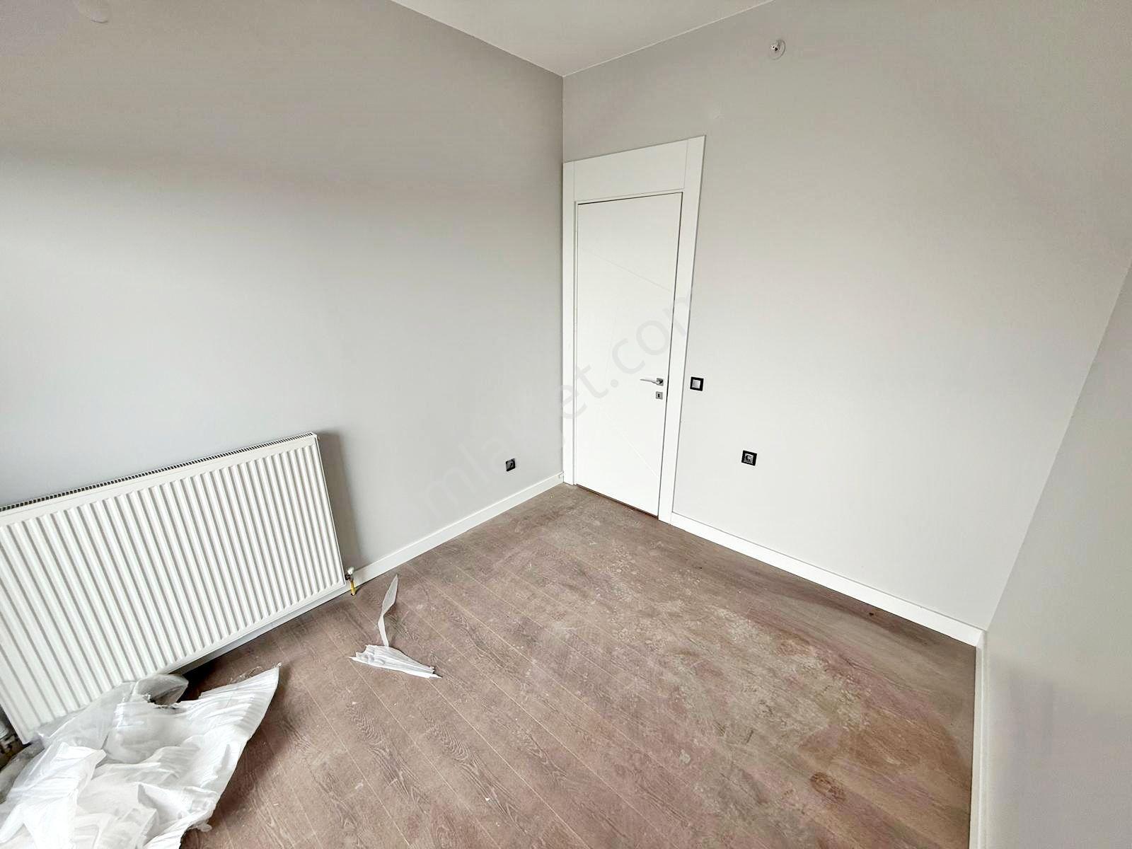 Metefor Kule Avm De Teras Balkonlu Kiralık 2+1 Ofis - Görsel 15
