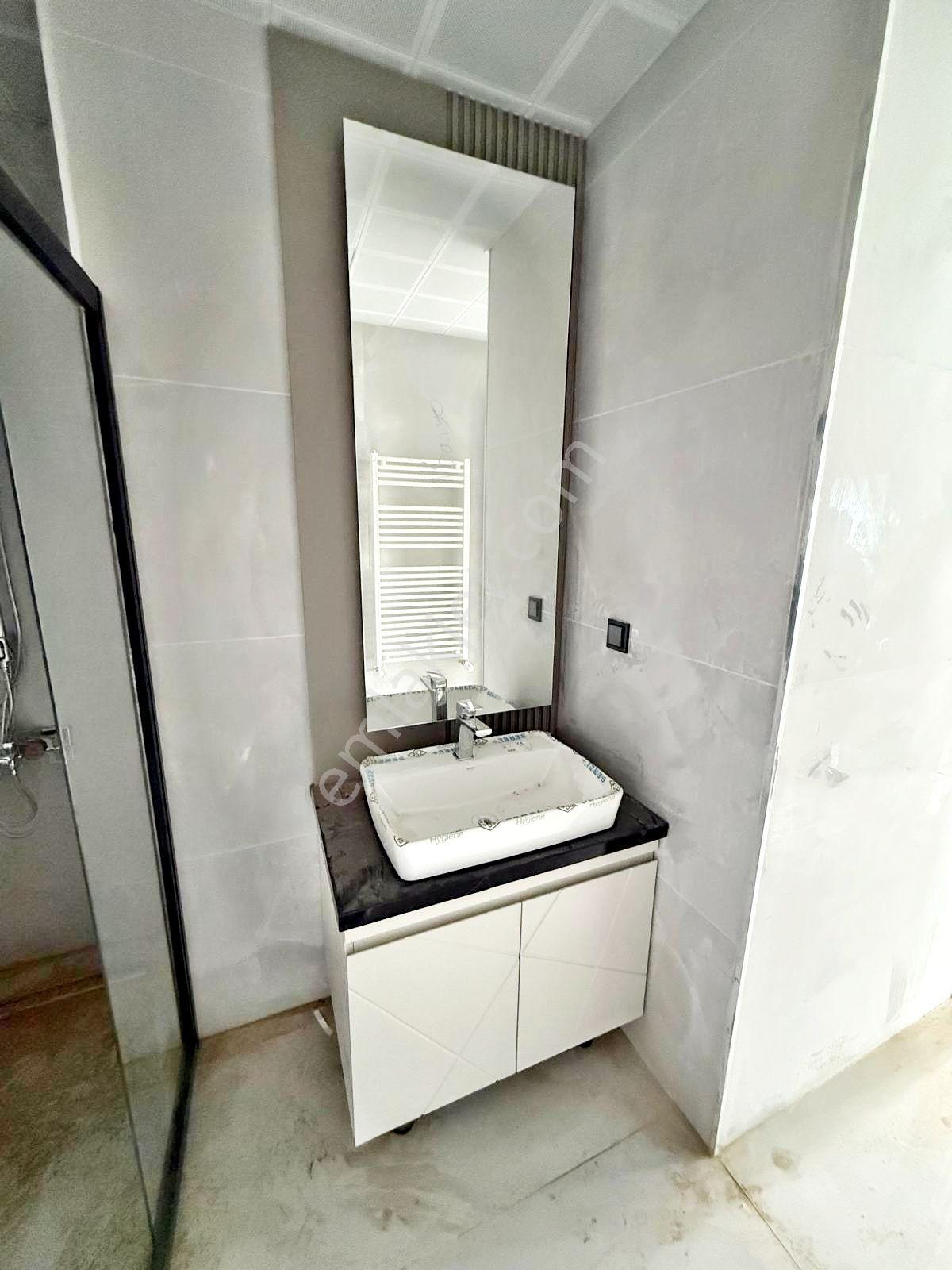 Metefor Kule Avm De Teras Balkonlu Kiralık 2+1 Ofis - Görsel 24
