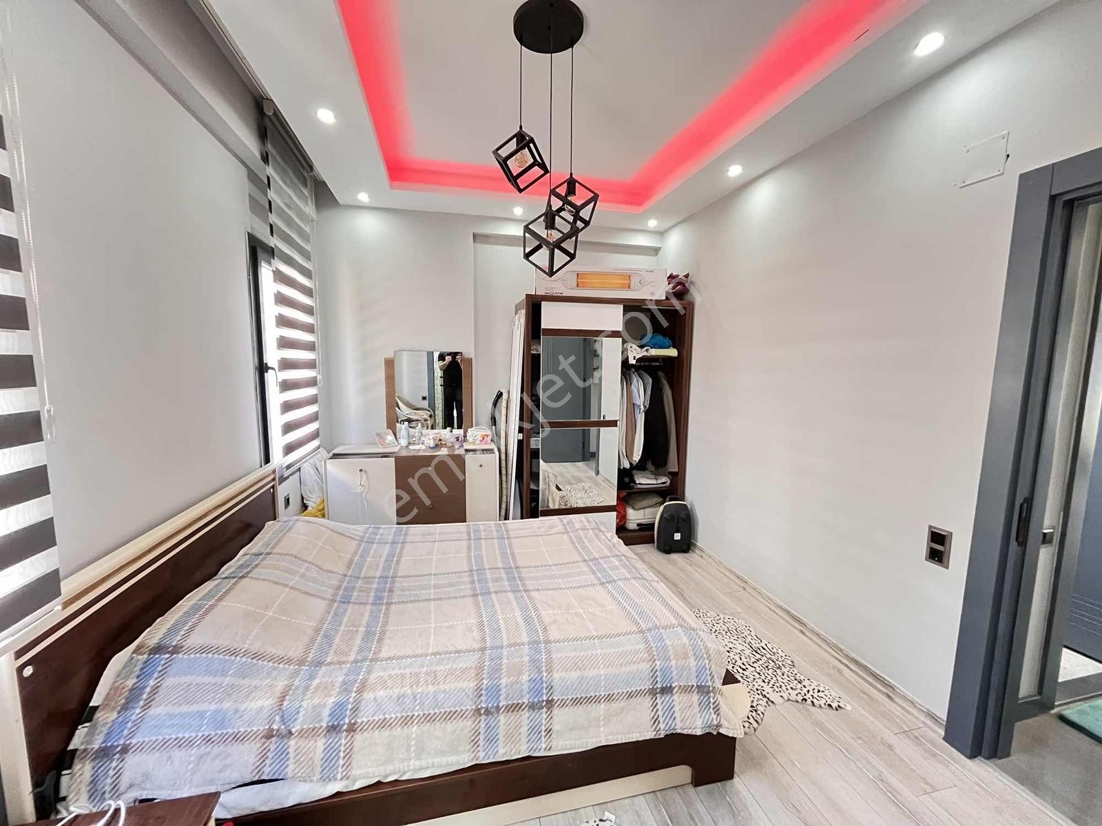 Full Eşyalı 2+1 Kat Mülkiyeti Deniz Manzaralı Havuzlu Peyzajlı - Görsel 32