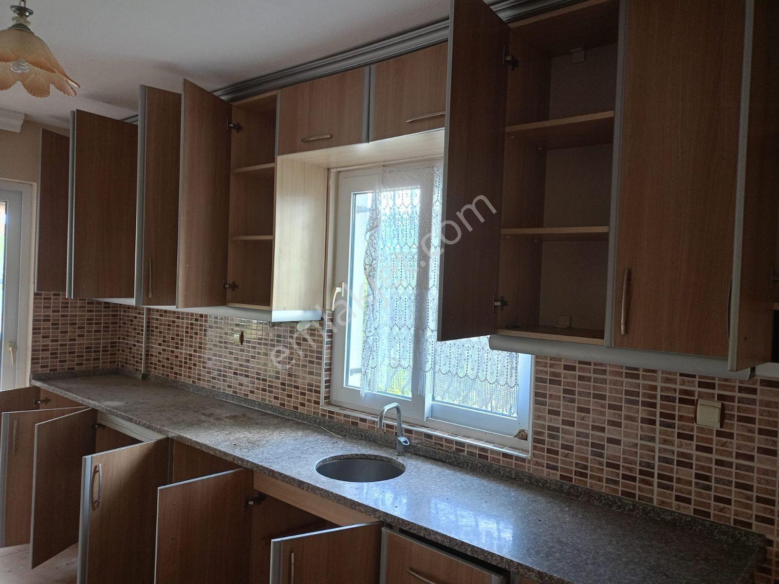 Müstakil Ev Ve Bahçe - Görsel 34