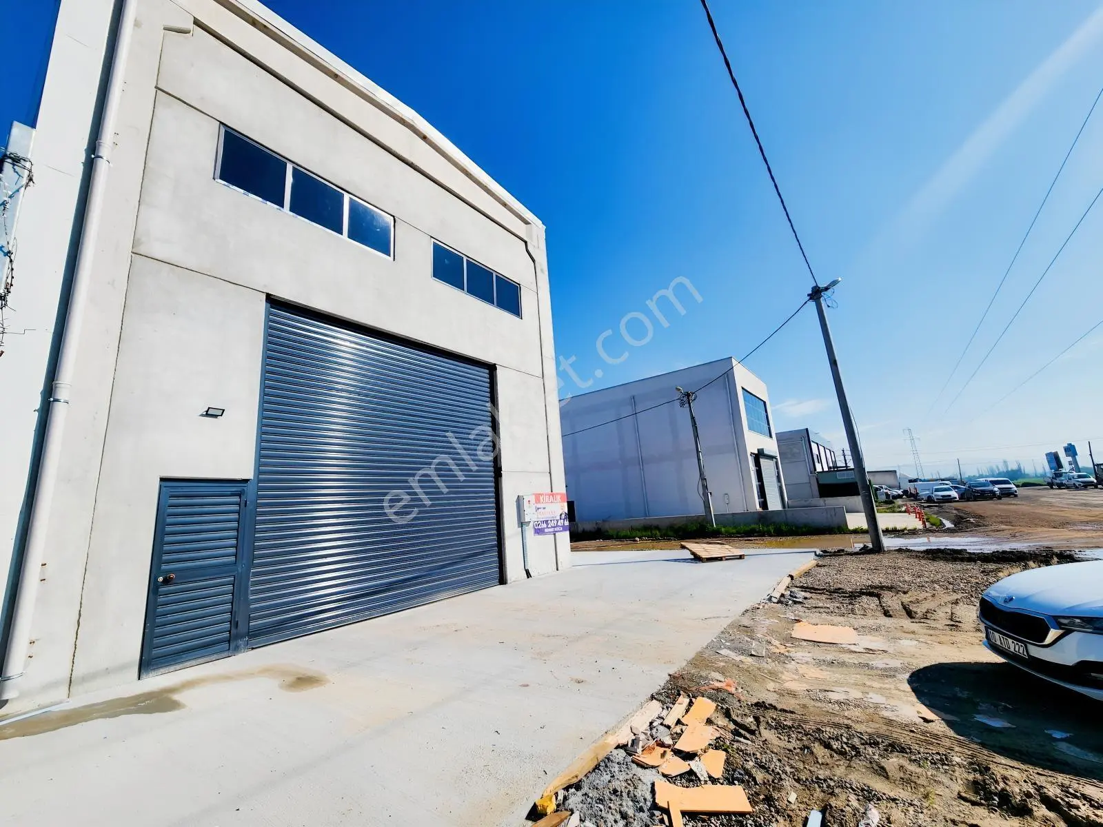 Startkey Yönden Yeni Sanayi De Kiralık Köşe Depo/imalathane