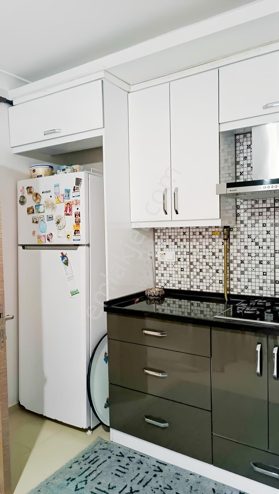 Ergenekon Mahallesinde 3+1 Eşyalı Kiralık Daire - Görsel 14