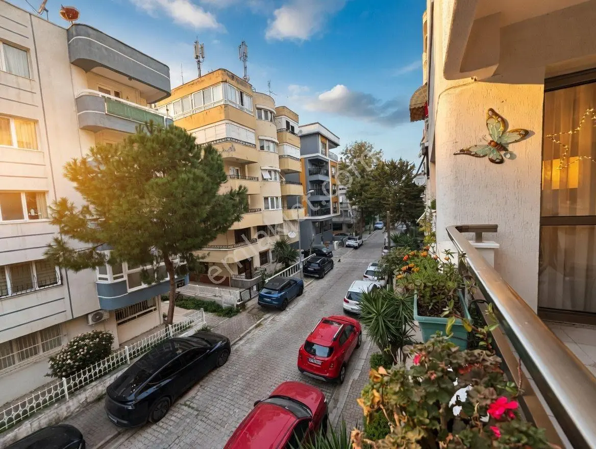 Bostanlı Sahile Yakın Özel Tasarımlı Premium 4+1 Lüks Daire - Görsel 3