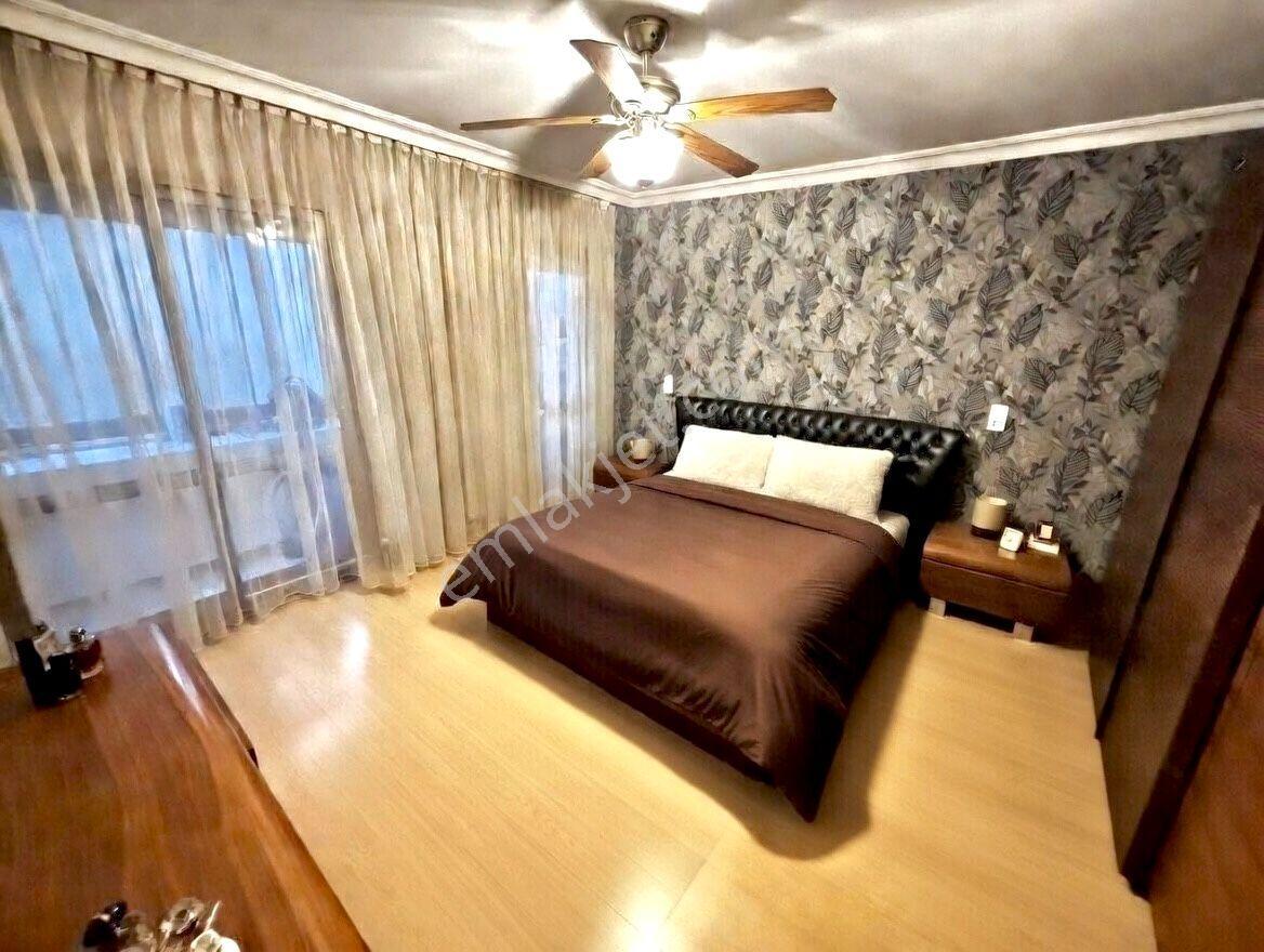 Bostanlı Sahile Yakın Özel Tasarımlı Premium 4+1 Lüks Daire - Görsel 12