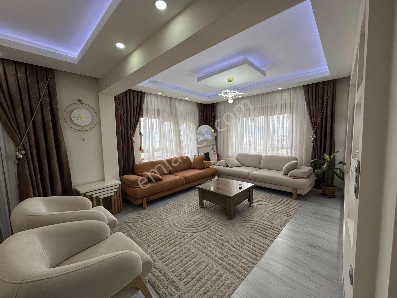 Elmalı Avlan Villaları Bölgesinde Satılık Lüks 7+2 Triplex Villa - Görsel 11