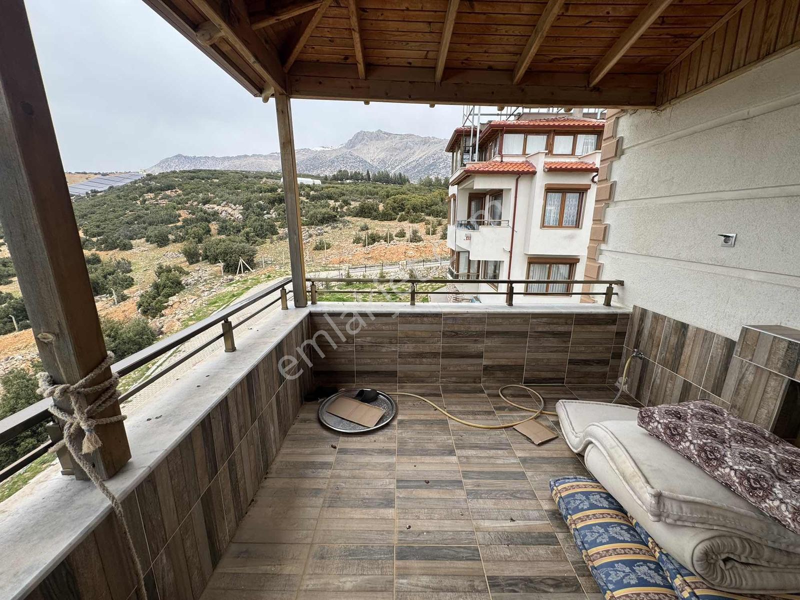 Elmalı Avlan Villaları Bölgesinde Satılık Lüks 7+2 Triplex Villa - Görsel 27